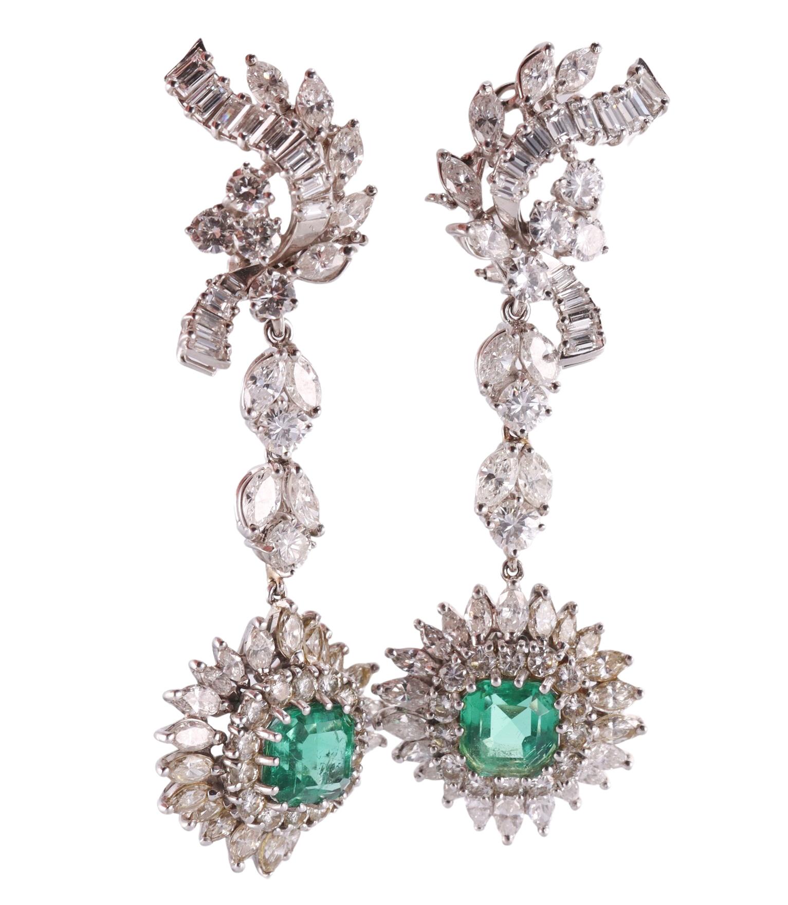 Emerald Cut Midcentury Platinum Diamond Emerald Night & Day Earrings For Sale