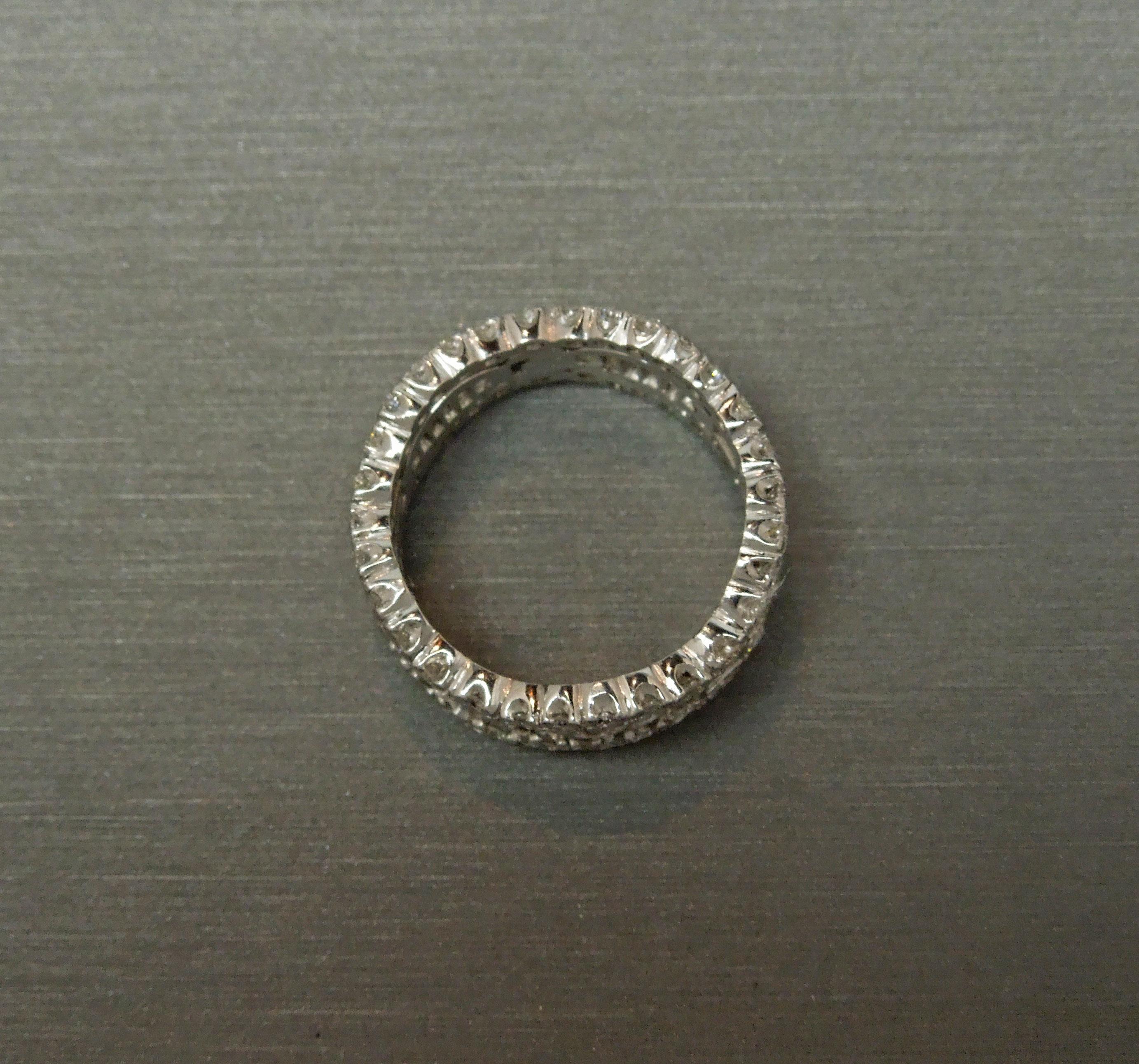 Bracelet d'éternité en platine et diamant de style médiéval Pour femmes en vente