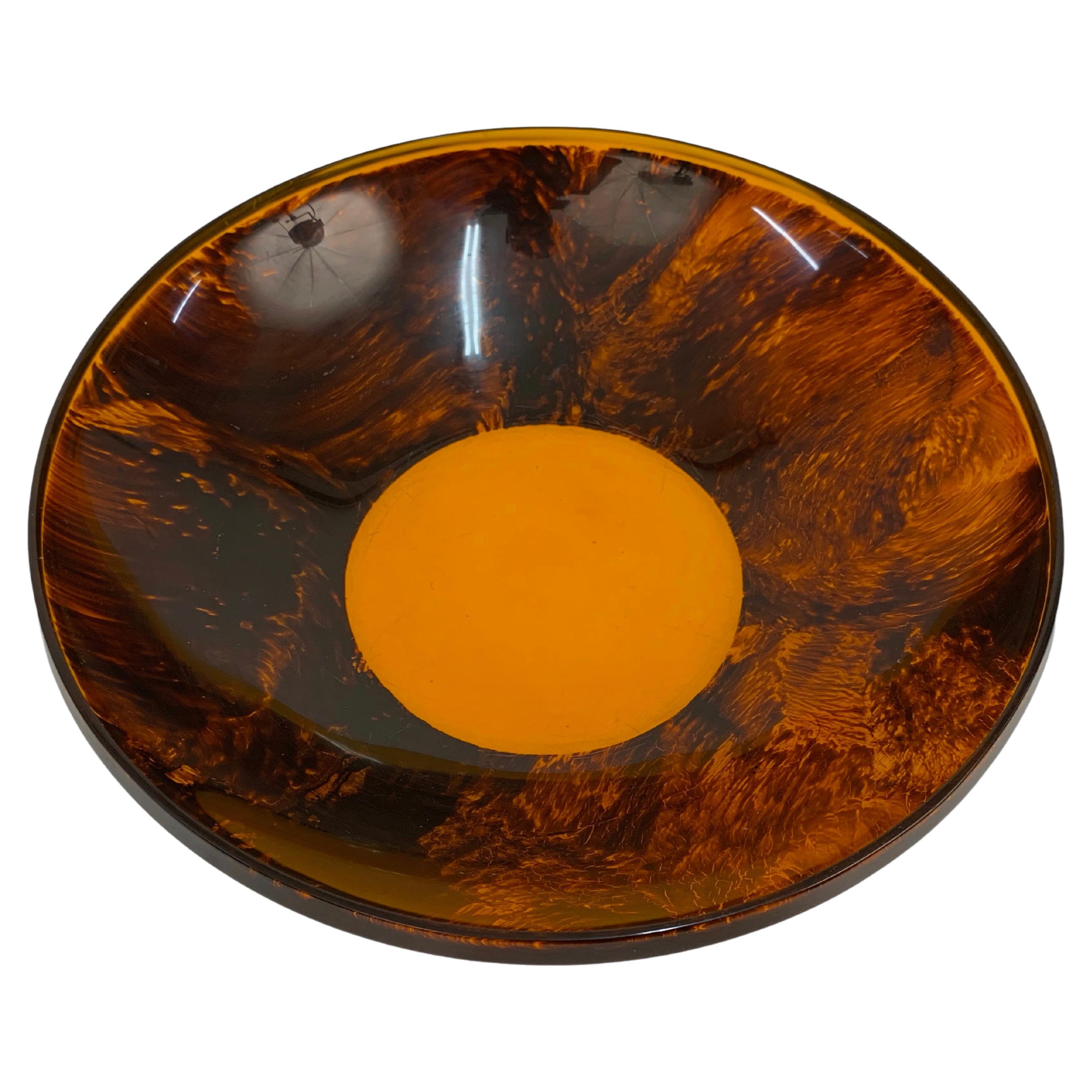 Mid-Century Modern Midcentury Plexiglass with Tortoiseshell Effect Italian Round Centerpiece 1970s For Sale