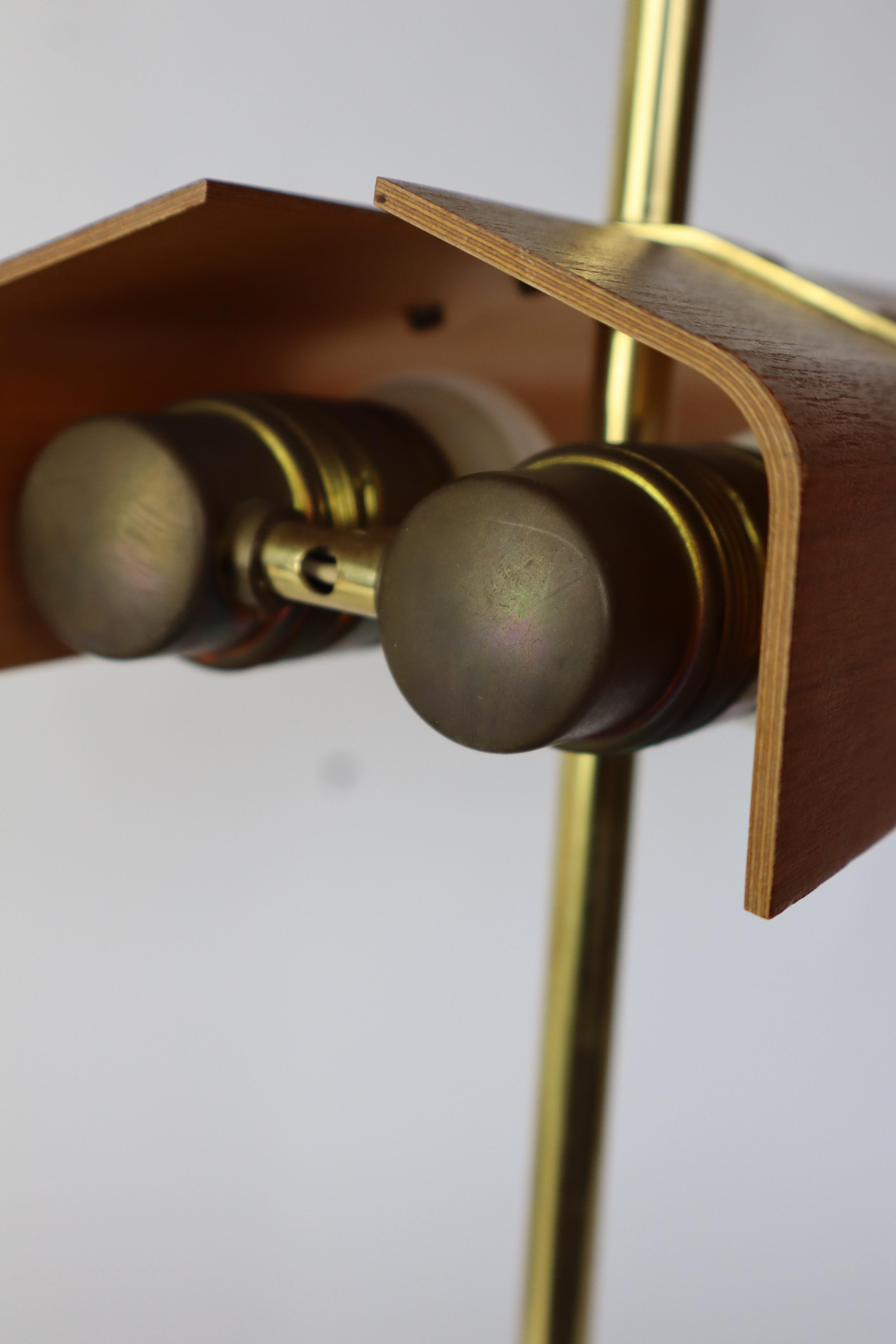 Brass Midcentury plywood and brass table lamp For Sale
