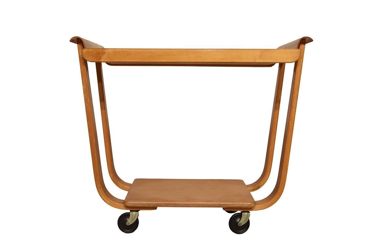 Midcentury plywood trolley by Cees Braakman for Pastoe, Netherlands, circa 1950 named PB01. Truly timeless Dutch design. High quality birch plywood. This would make a great addition to any modern or midcentury interior.