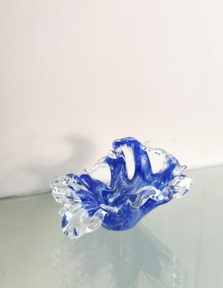Midcentury Pocket Emptier Murano Glass Blue Transparent Italian Design 1970s For Sale 5