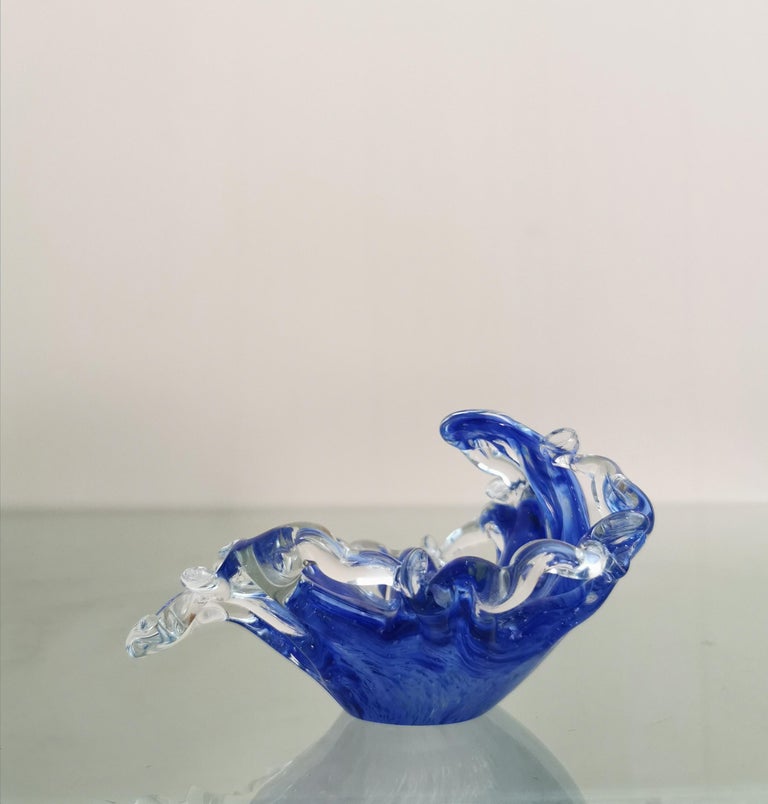 20th Century Midcentury Pocket Emptier Murano Glass Blue Transparent Italian Design 1970s For Sale