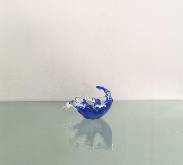 Midcentury Pocket Emptier Murano Glass Blue Transparent Italian Design 1970s For Sale 2