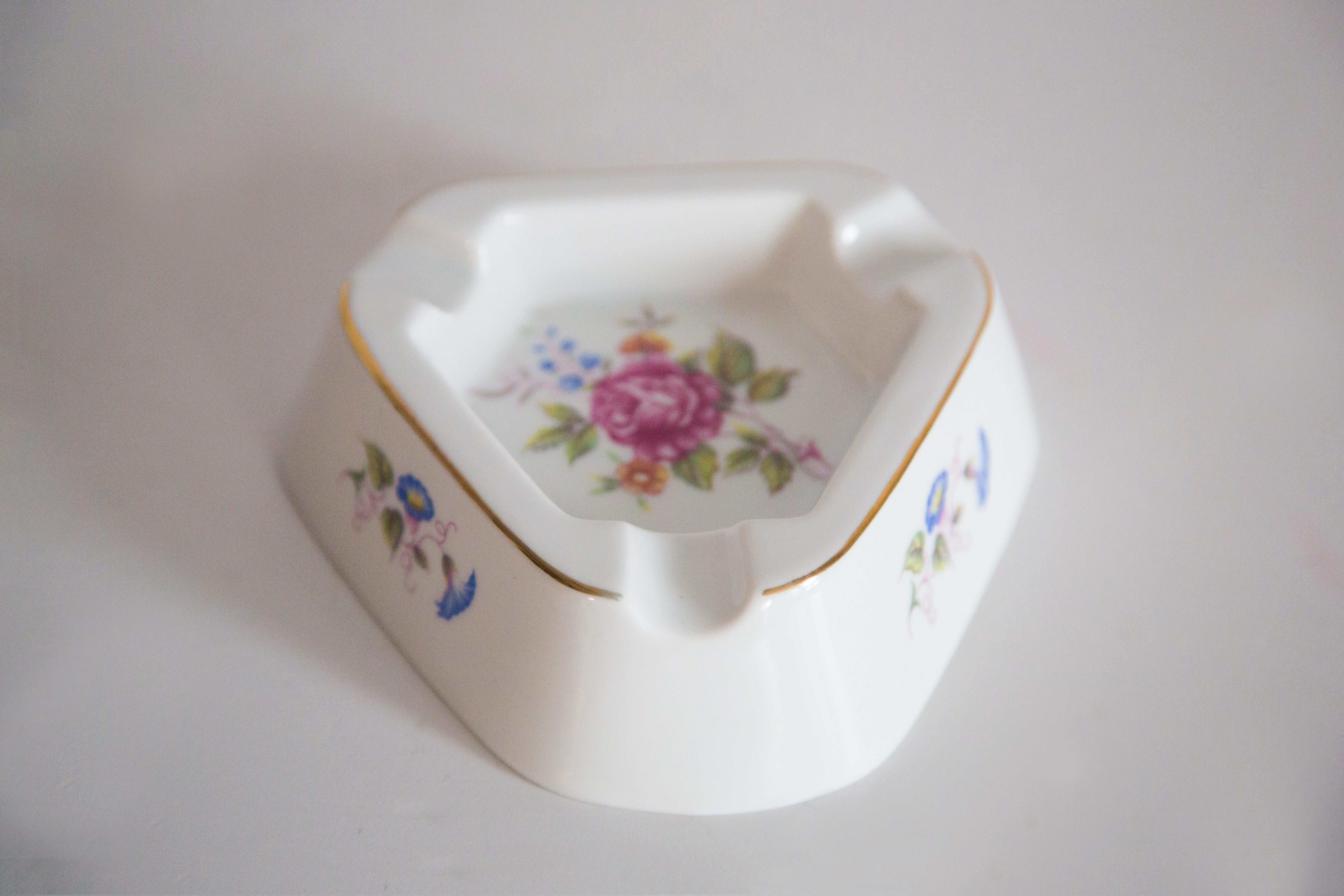 20th Century Midcentury Porcelain Flowers Roses Ashtray, Europe, 1970s For Sale