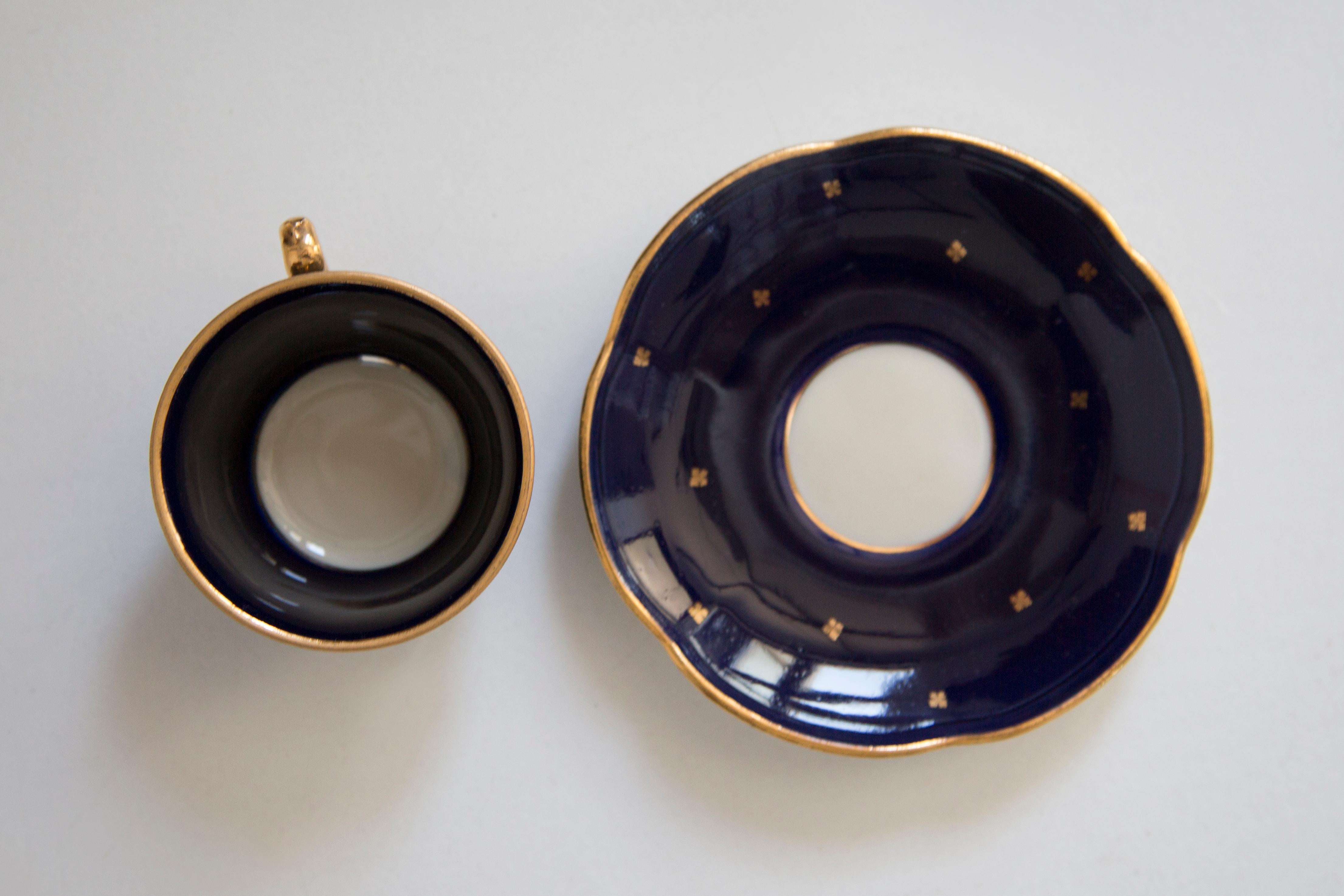 Midcentury Porcelain Navy Blue Tea Coffee Service Jug and Cups, Poland, 1960 For Sale 3