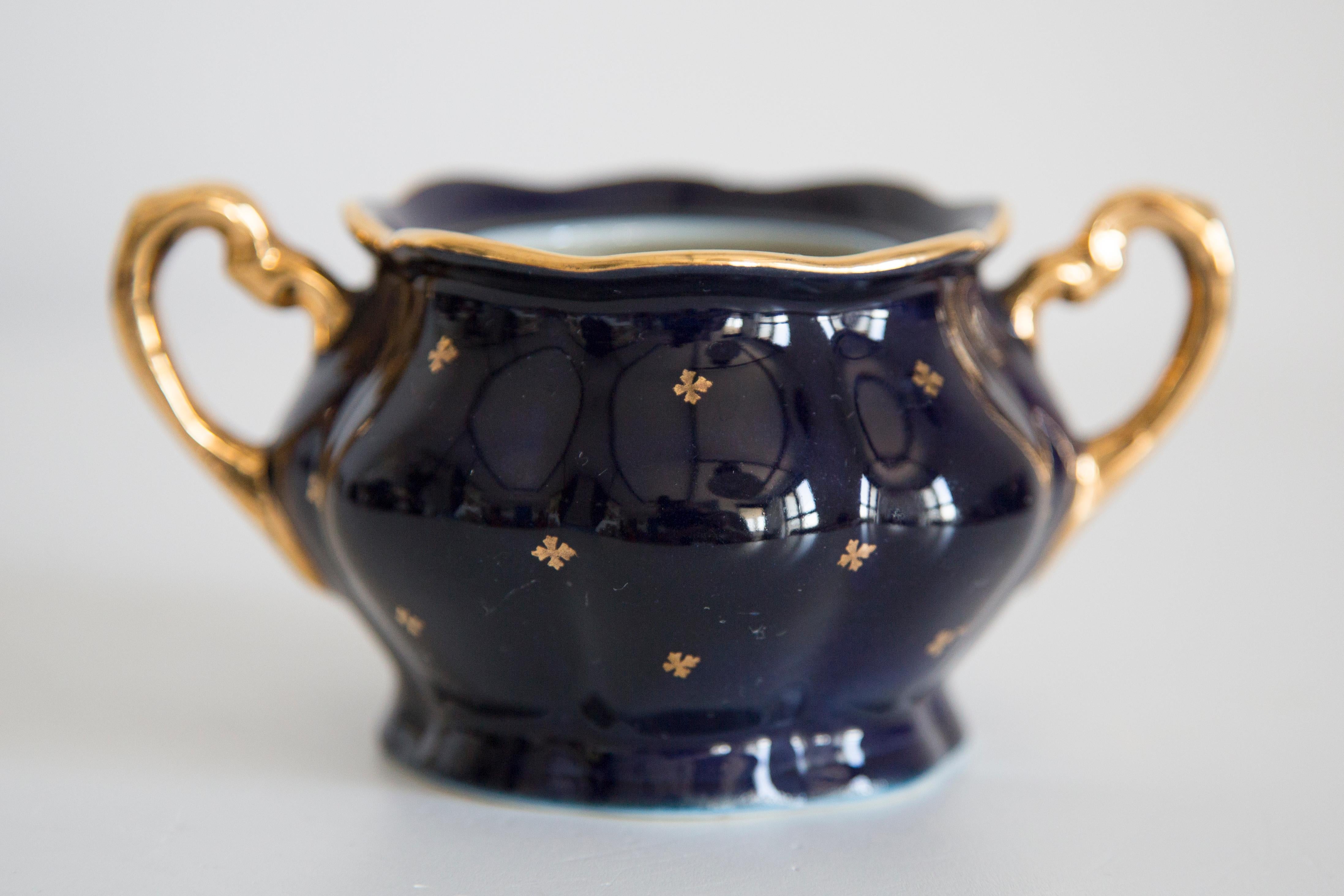 Midcentury Porcelain Navy Blue Tea Coffee Service Jug and Cups, Poland, 1960 For Sale 11
