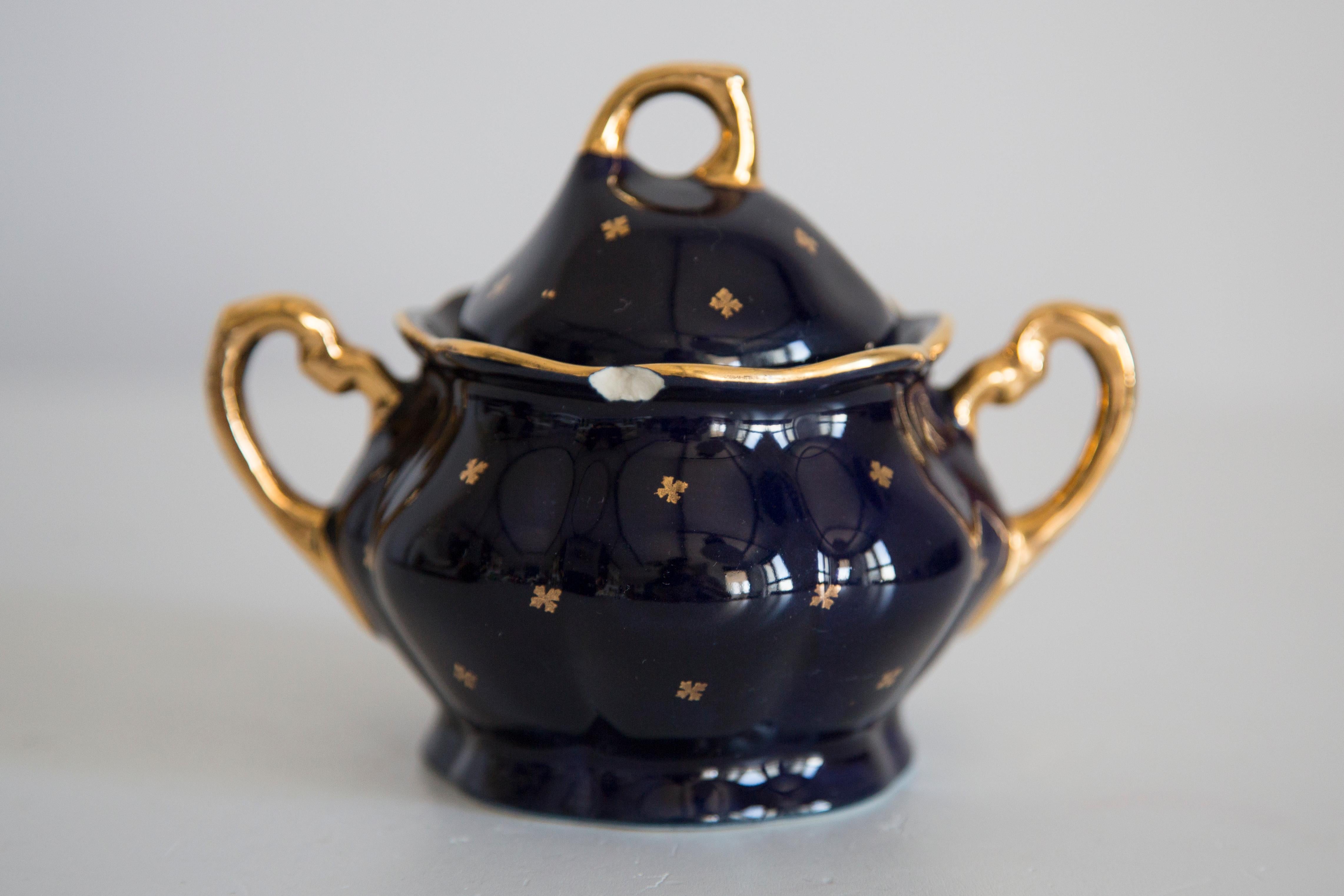 Midcentury Porcelain Navy Blue Tea Coffee Service Jug and Cups, Poland, 1960 For Sale 12