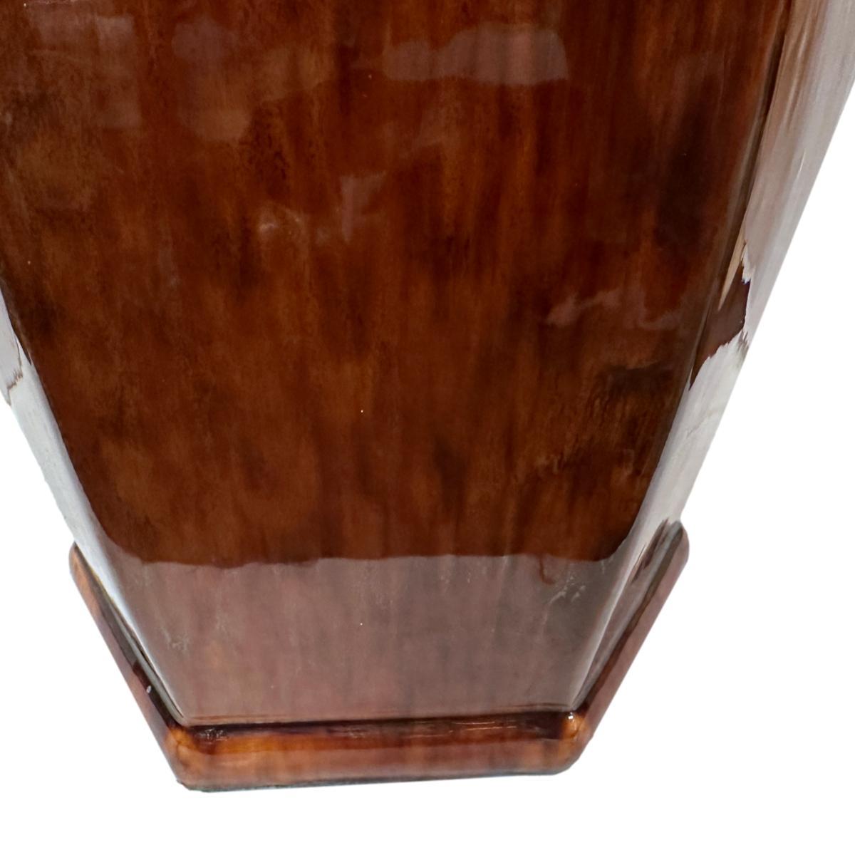 Midcentury Porcelain Table Lamp In Good Condition For Sale In New York, NY