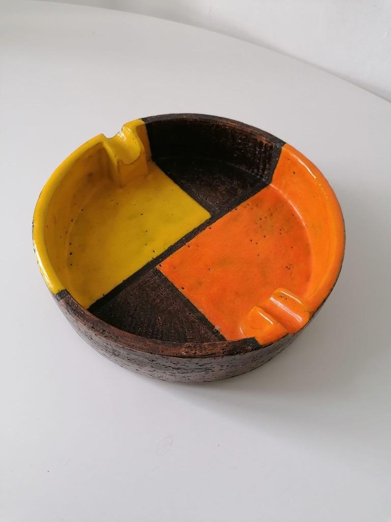 Midcentury Pottery Ashtray by Aldo Londi Ceramic for Bitossi For Sale
