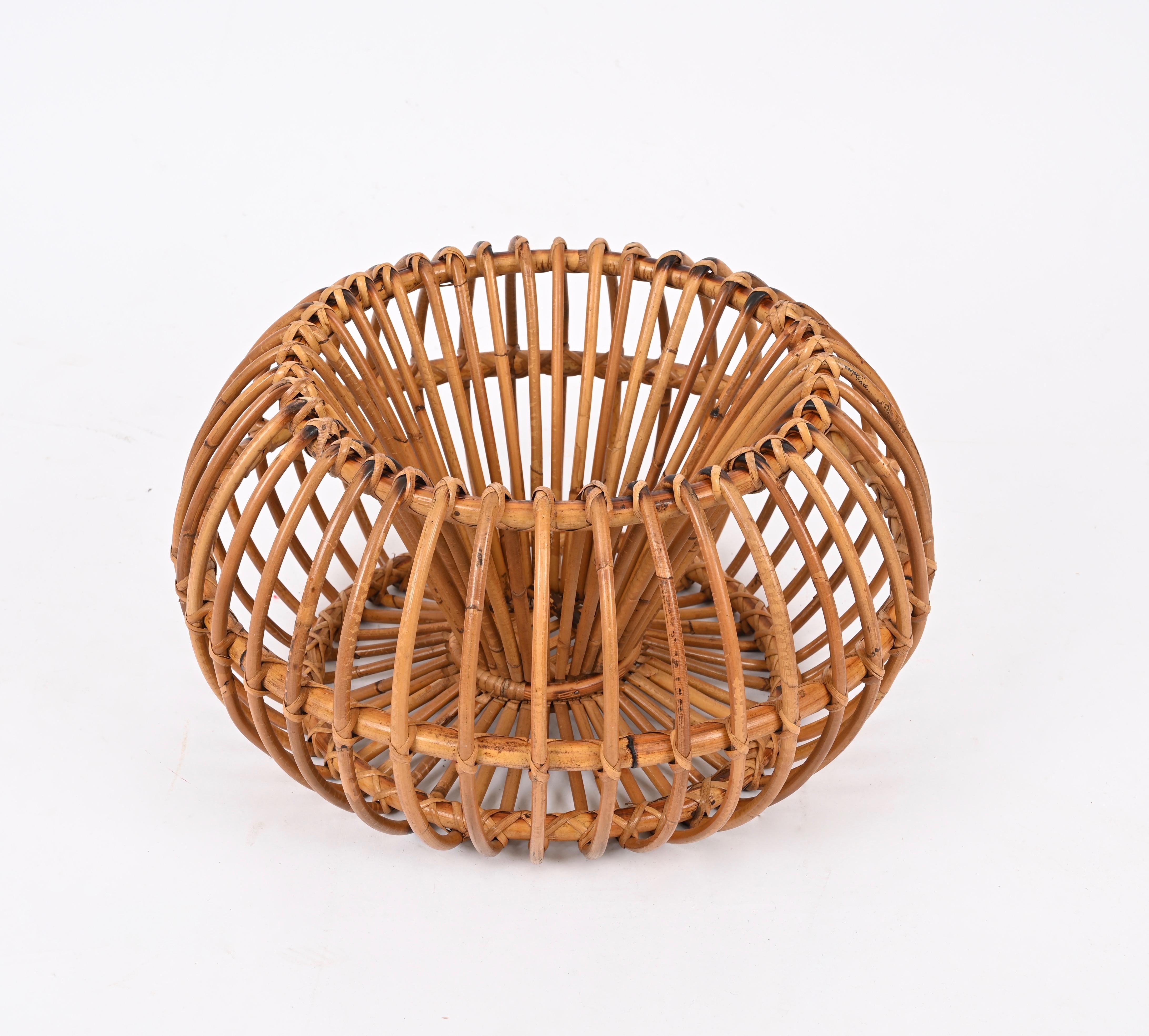 Midcentury Pouf Ottoman by J. Abraham, Curved Rattan and Boucle Fabric, 1950s For Sale 2