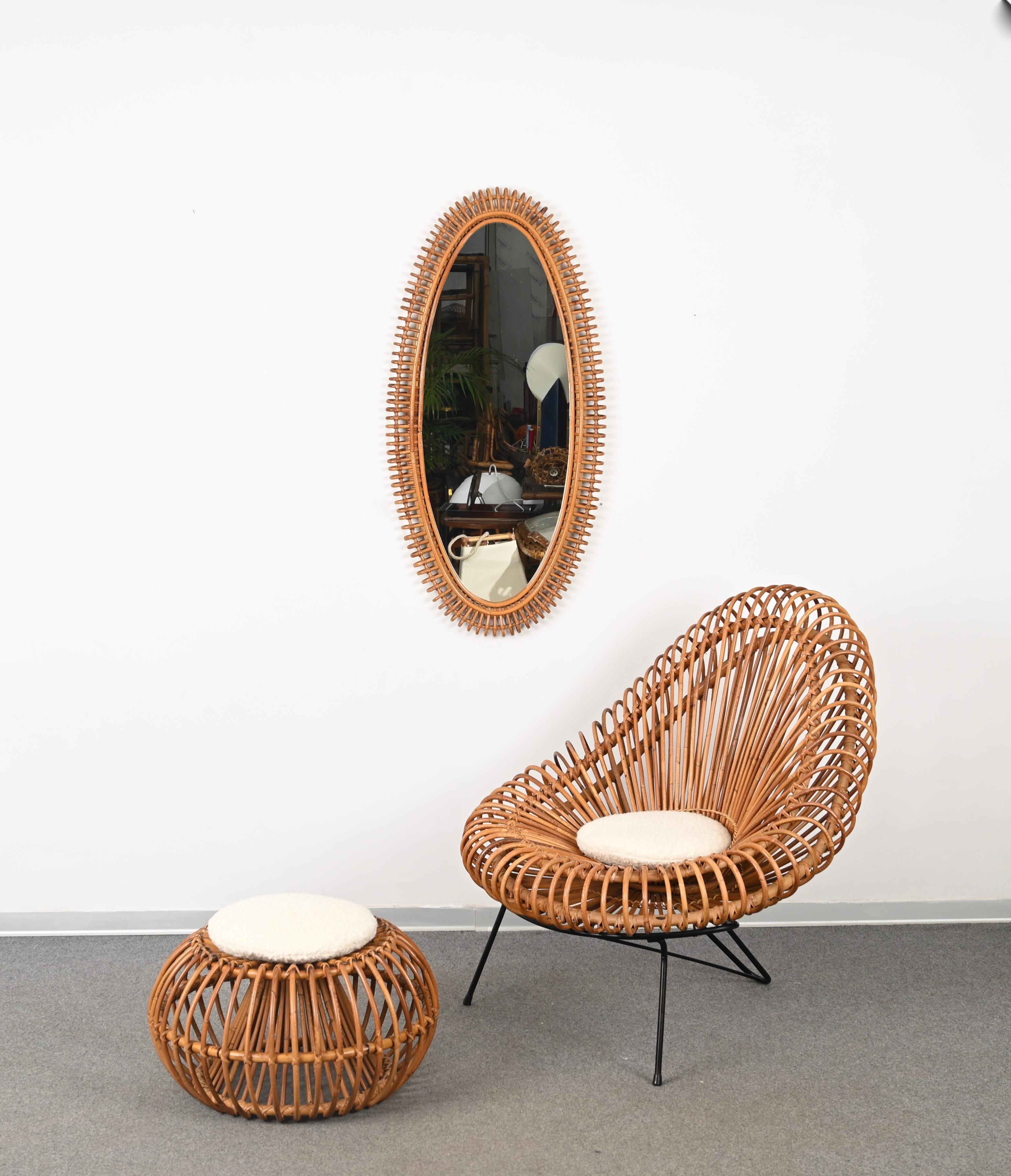 Midcentury Pouf Ottoman by J. Abraham, Curved Rattan and Boucle Fabric, 1950s For Sale 4