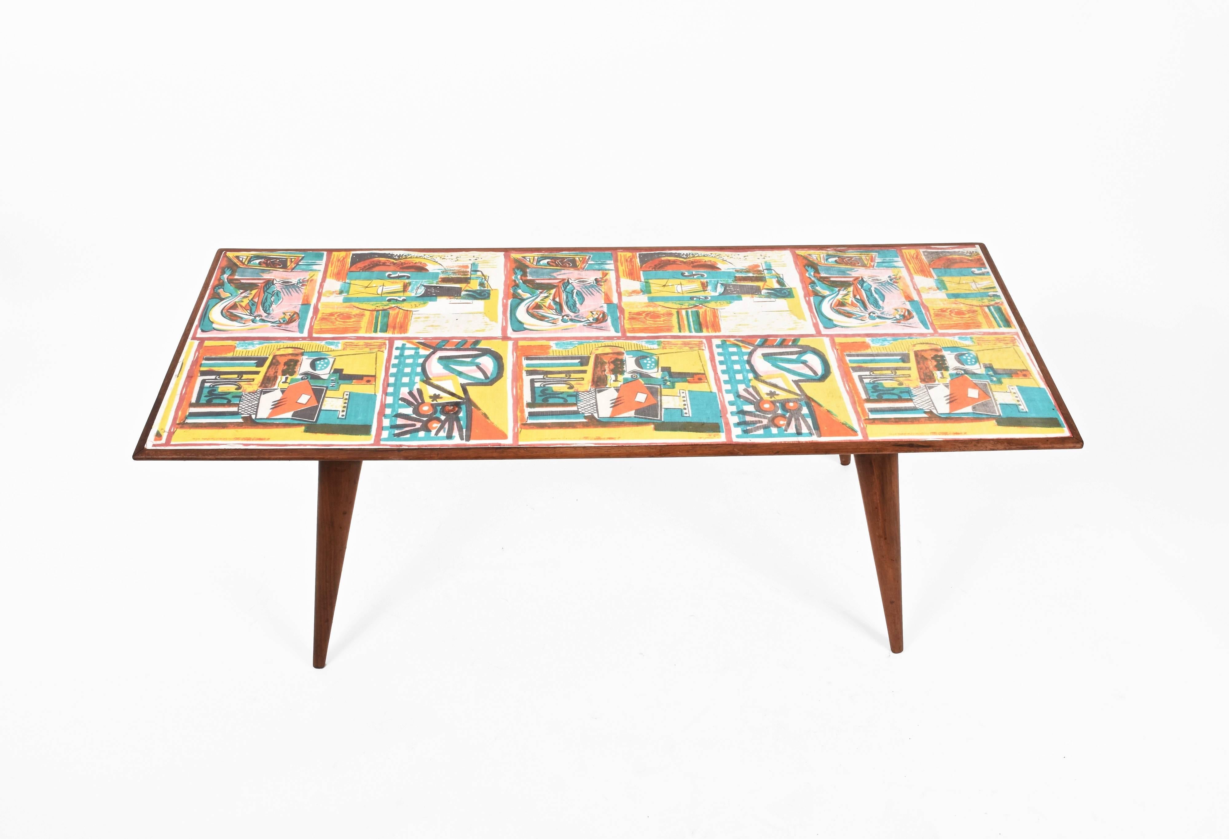 Midcentury Printed Wood and Plastic Italian Coffee Table after De Poli, 1950s For Sale 2