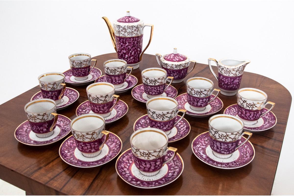 Porcelain service for 12 people, Poland.
Very good condition.
  