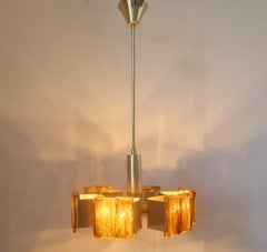 Lustre rare du milieu du siècle dernier en laiton et résine, 1970