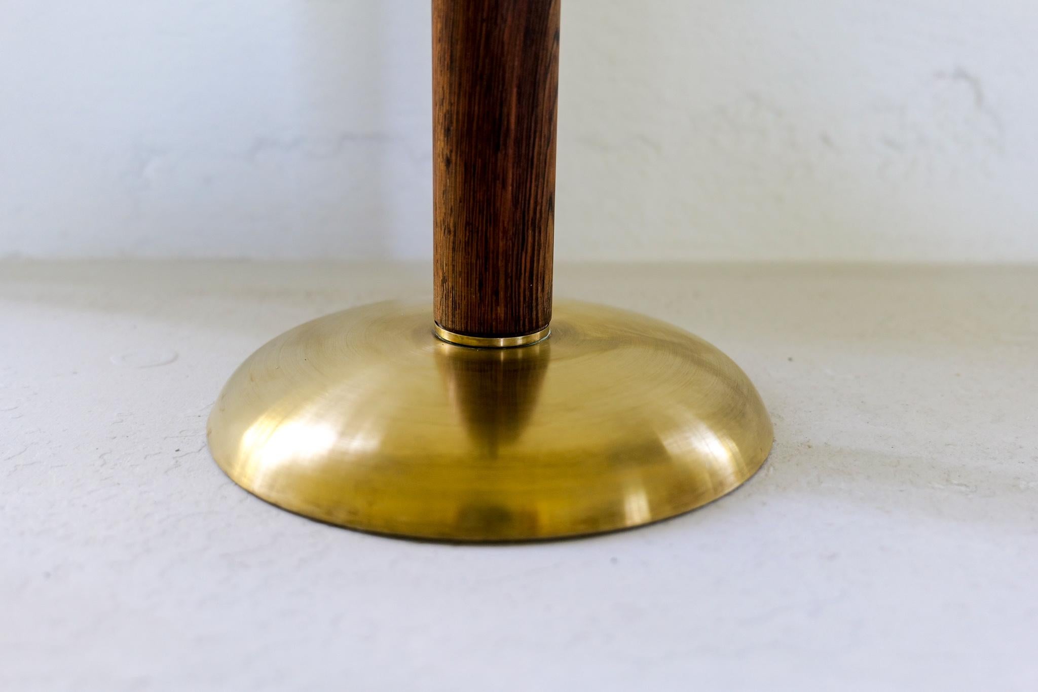 Swedish Midcentury Rare Brass and Walnut Table Lamp by Einar Bäckström, Sweden, 1950s