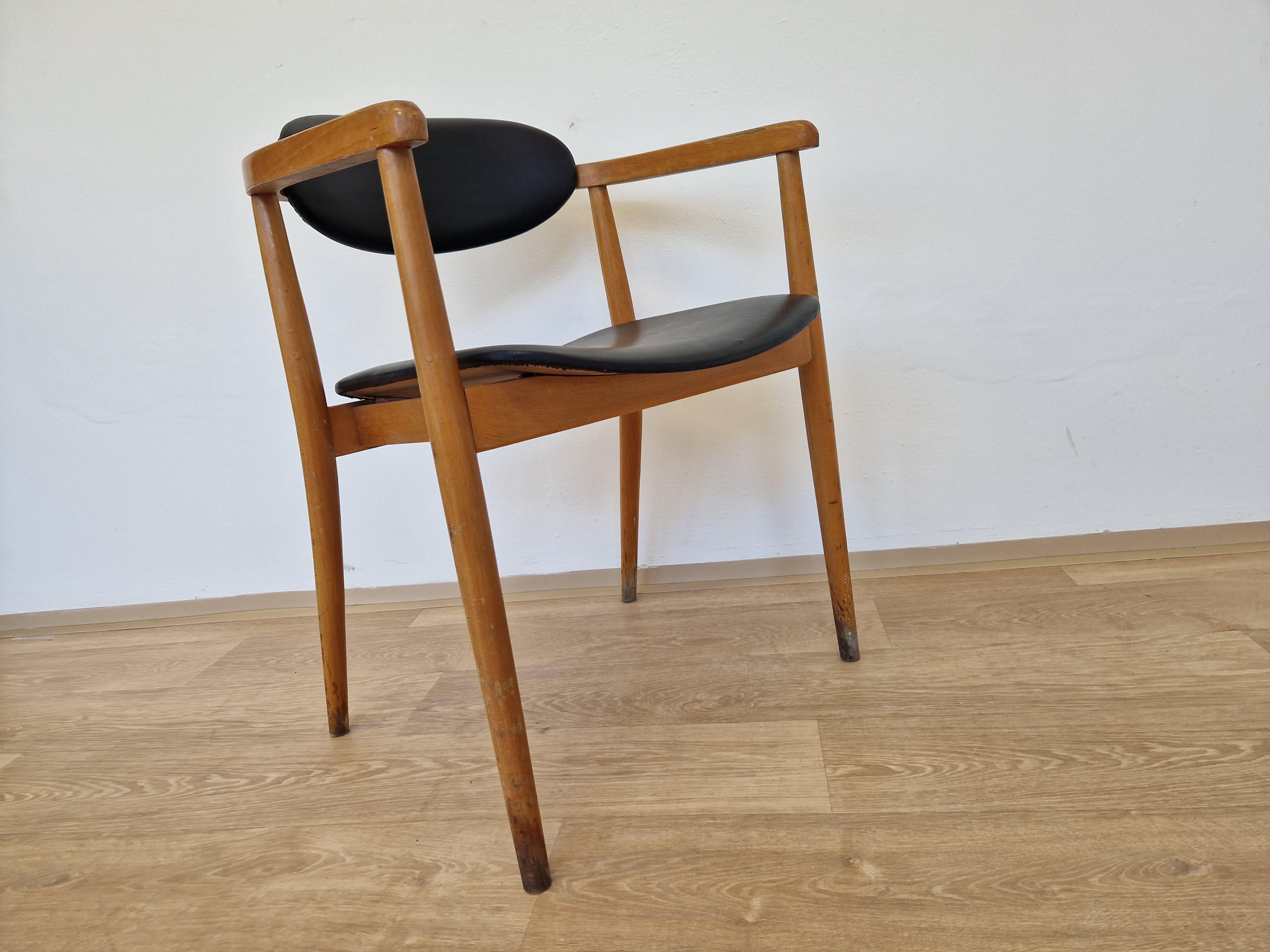 Midcentury Rare Chair TON designed by Antonin Suman, Scandinavian Style, 1960s For Sale 3