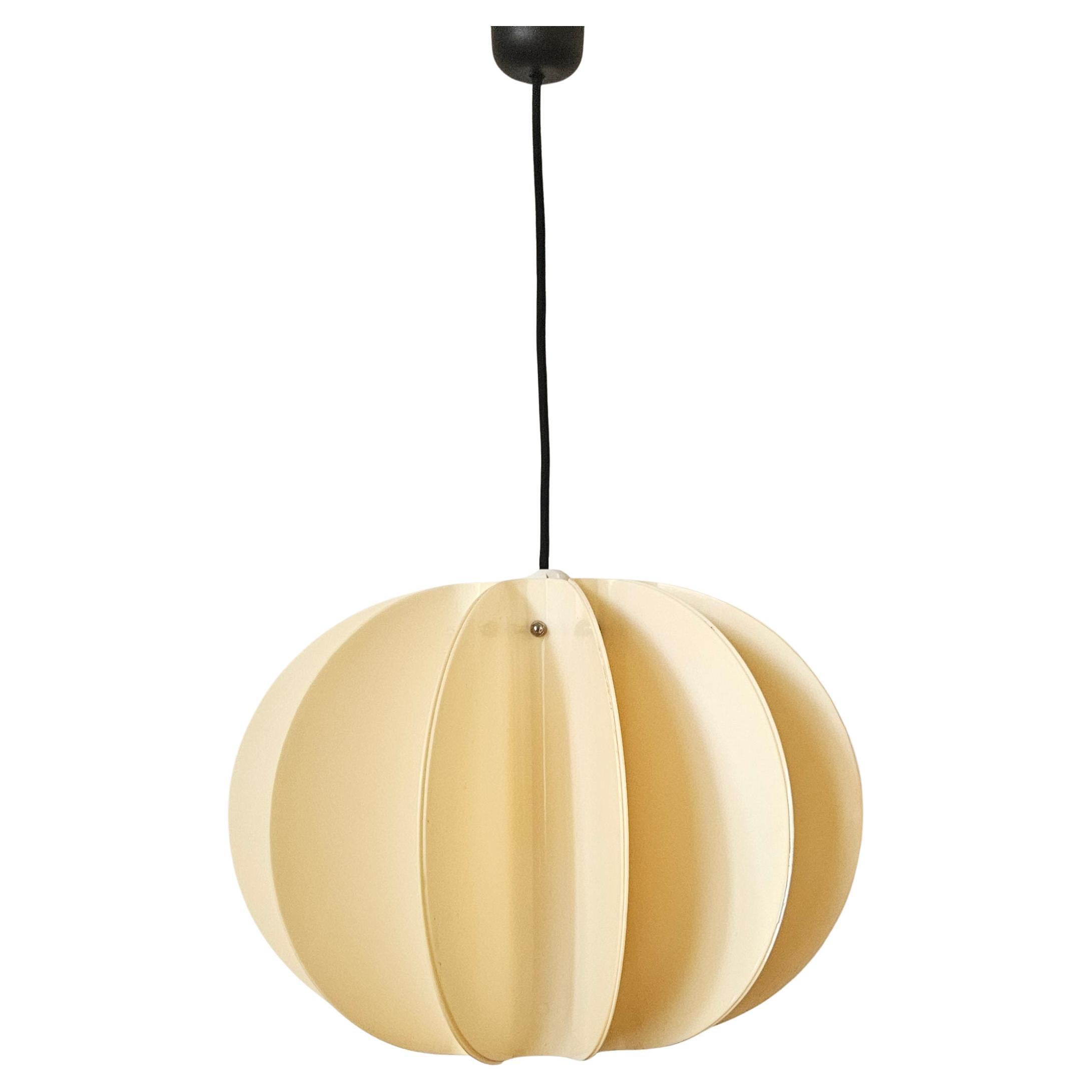 - very rare type
- beautiful style of lighting