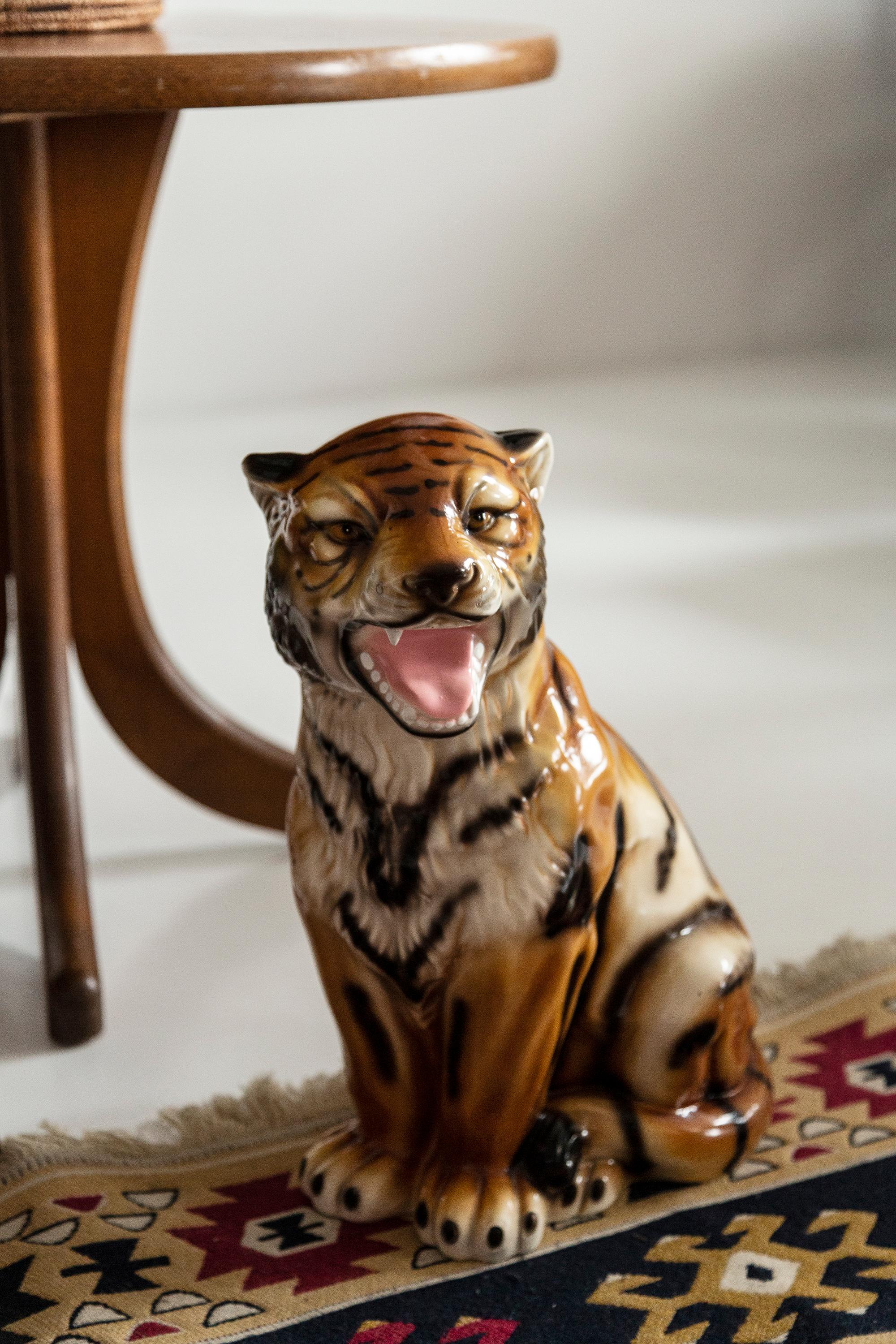 Seltene mittelgroße Tiger-Keramik-Skulptur aus der Jahrhundertmitte, Italien, 1960er Jahre im Zustand „Gut“ im Angebot in 05-080 Hornowek, PL