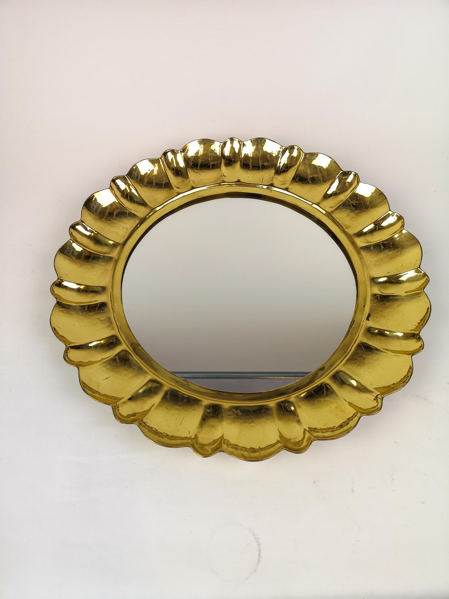 Midcentury Rare Mirror in Brass by Lars Holmström Arvika, Sweden In Good Condition In Hillringsberg, SE