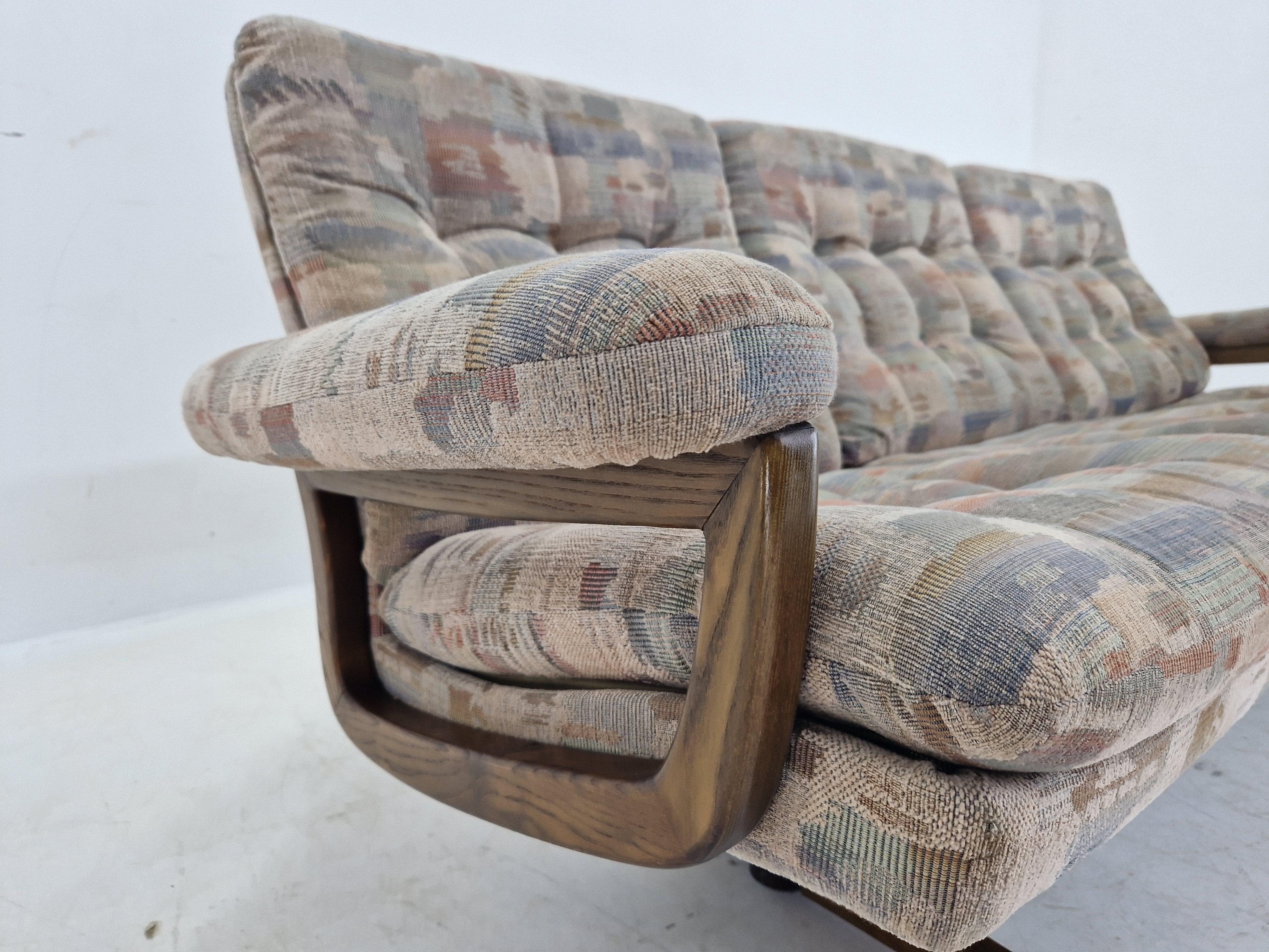 Seltenes skandinavisches Sofa aus der Jahrhundertmitte, Dänemark, 1970er Jahre im Angebot 1