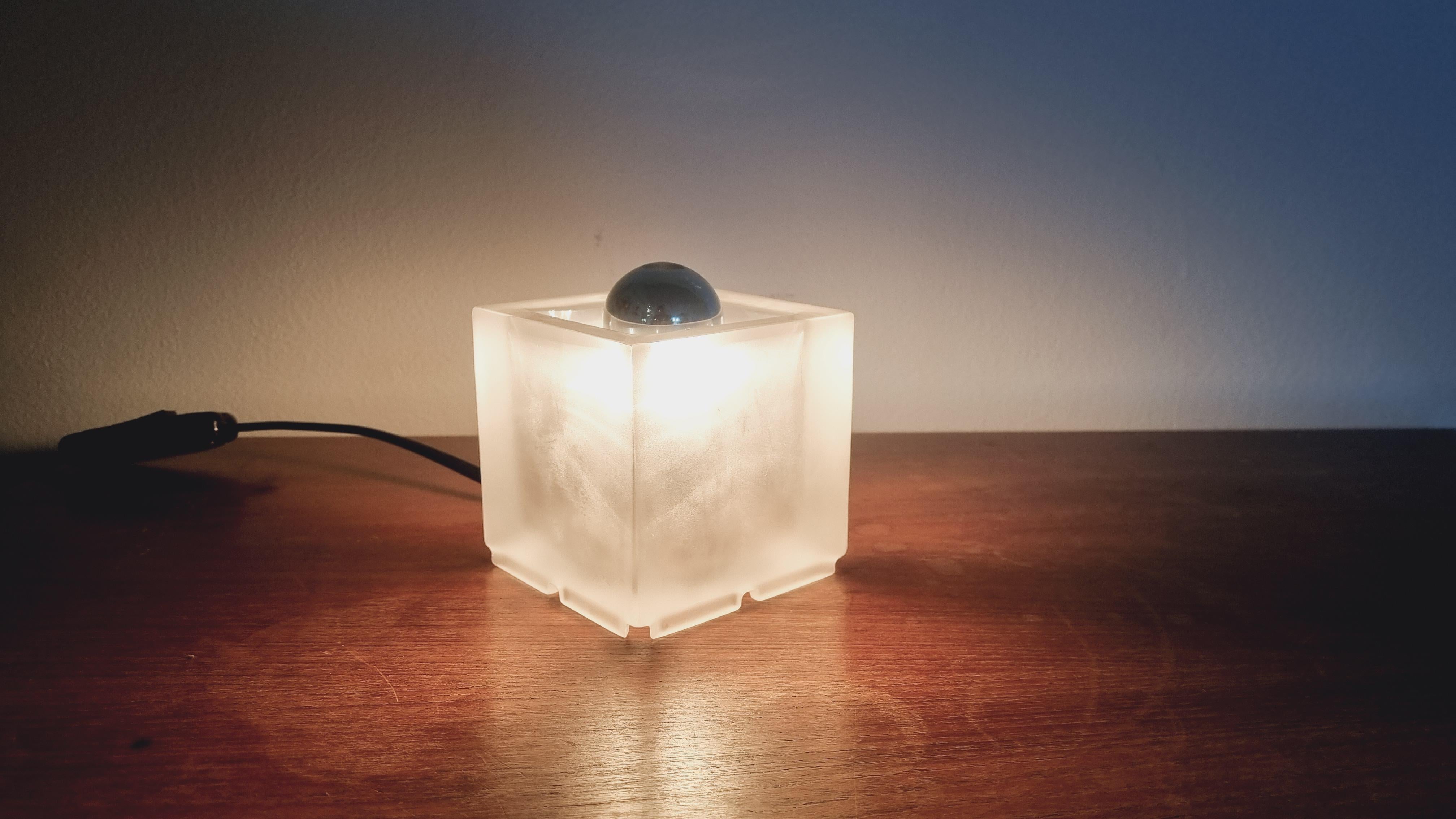 Midcentury Rare Table Lamp Ice Glass Cube Peill & Putzler, Germany, 1970s For Sale 4