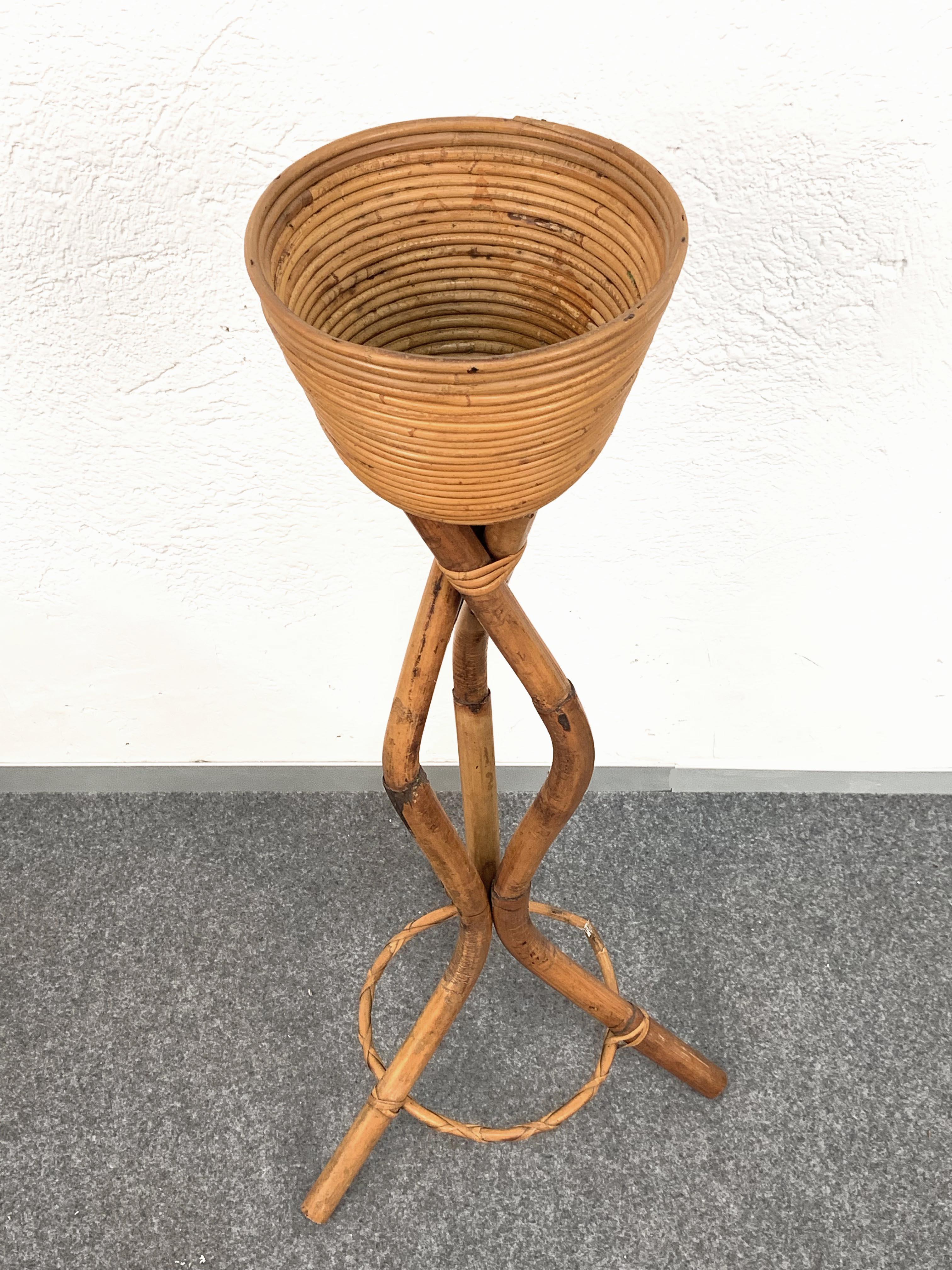 ratten plant stand