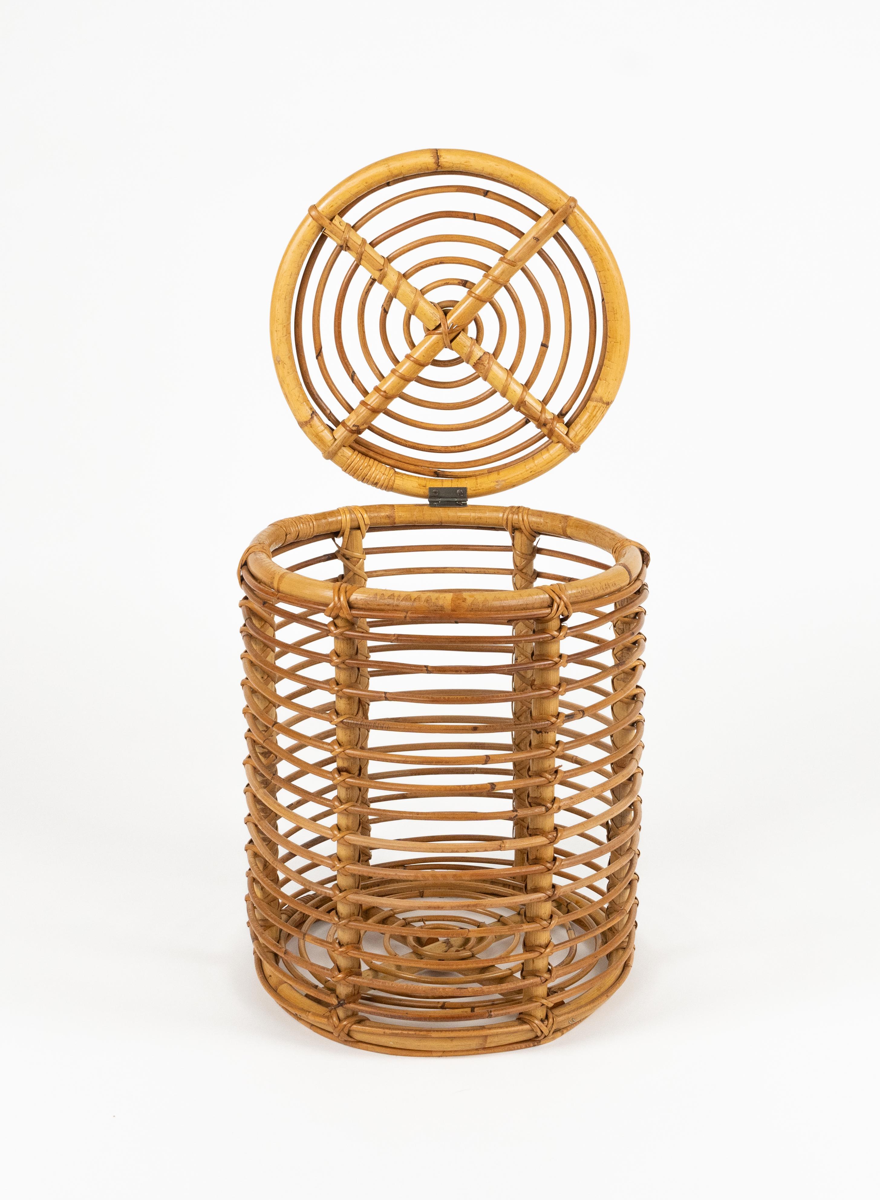 Fait main Panier en rotin et bambou de style Franco Albini, Italie, années 1960 en vente