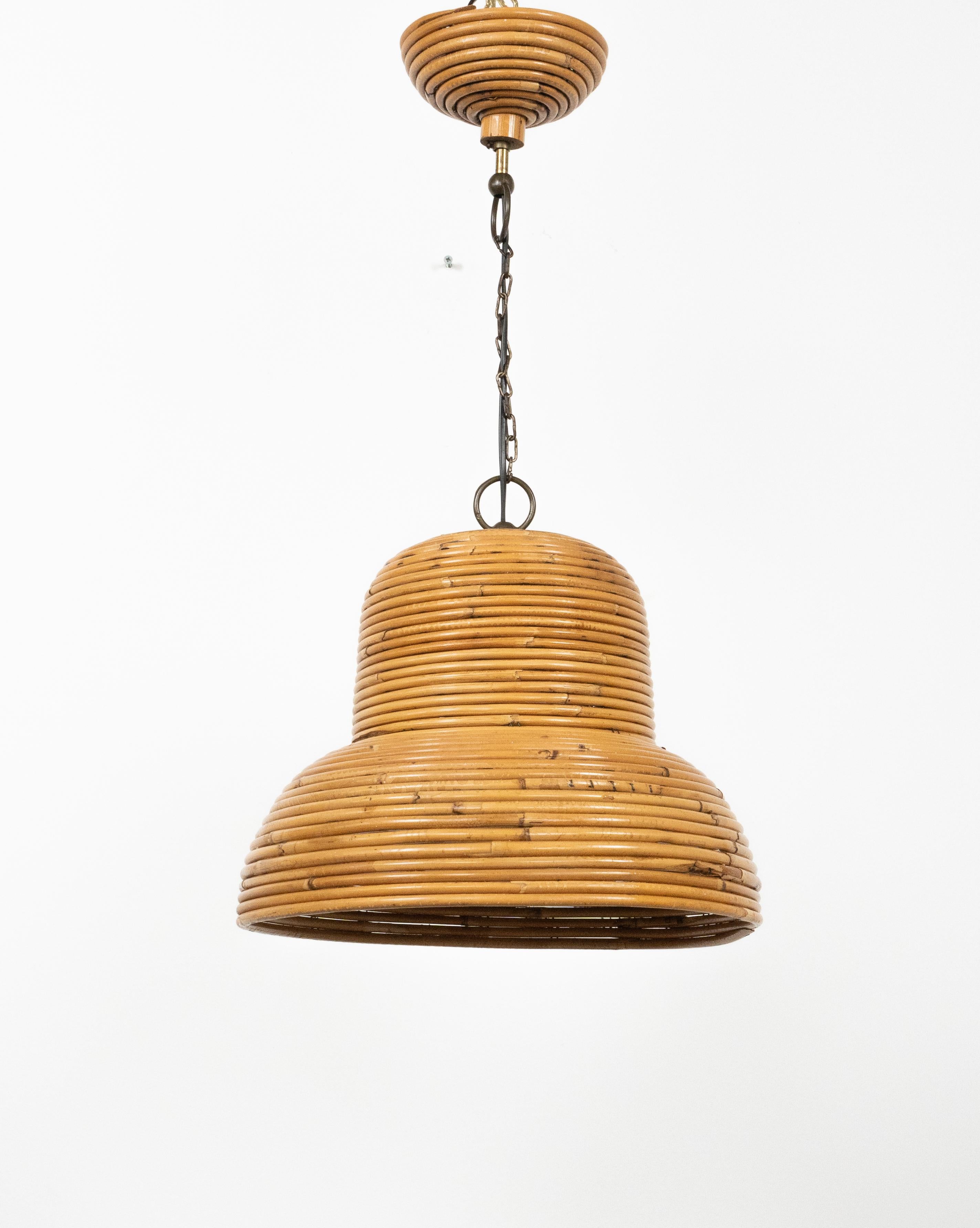 Metà XX secolo Lampadario di metà secolo in rattan e bambù attribuito a Vivai del Sud, Italia anni '60 in vendita