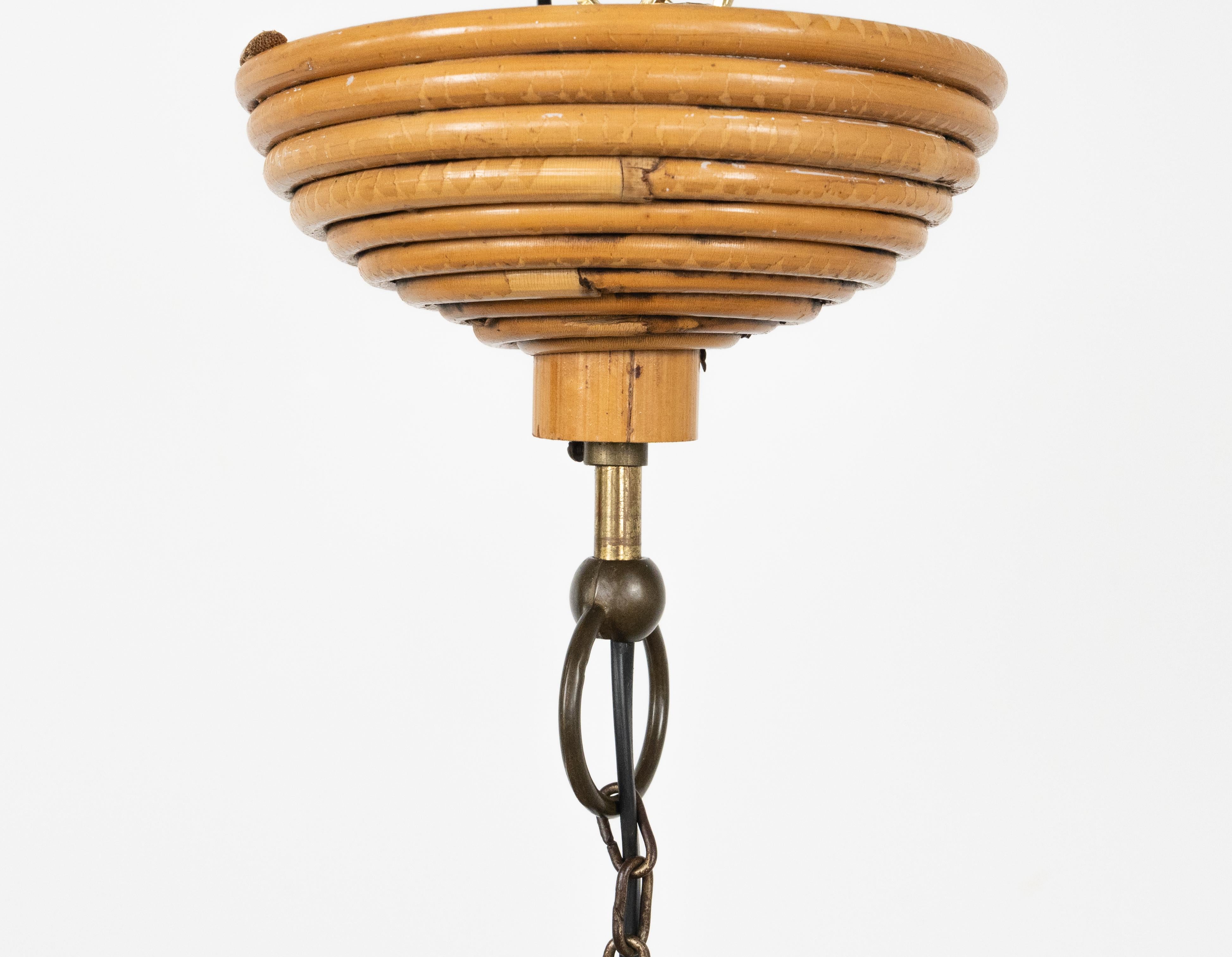 Metallo Lampadario di metà secolo in rattan e bambù attribuito a Vivai del Sud, Italia anni '60 in vendita