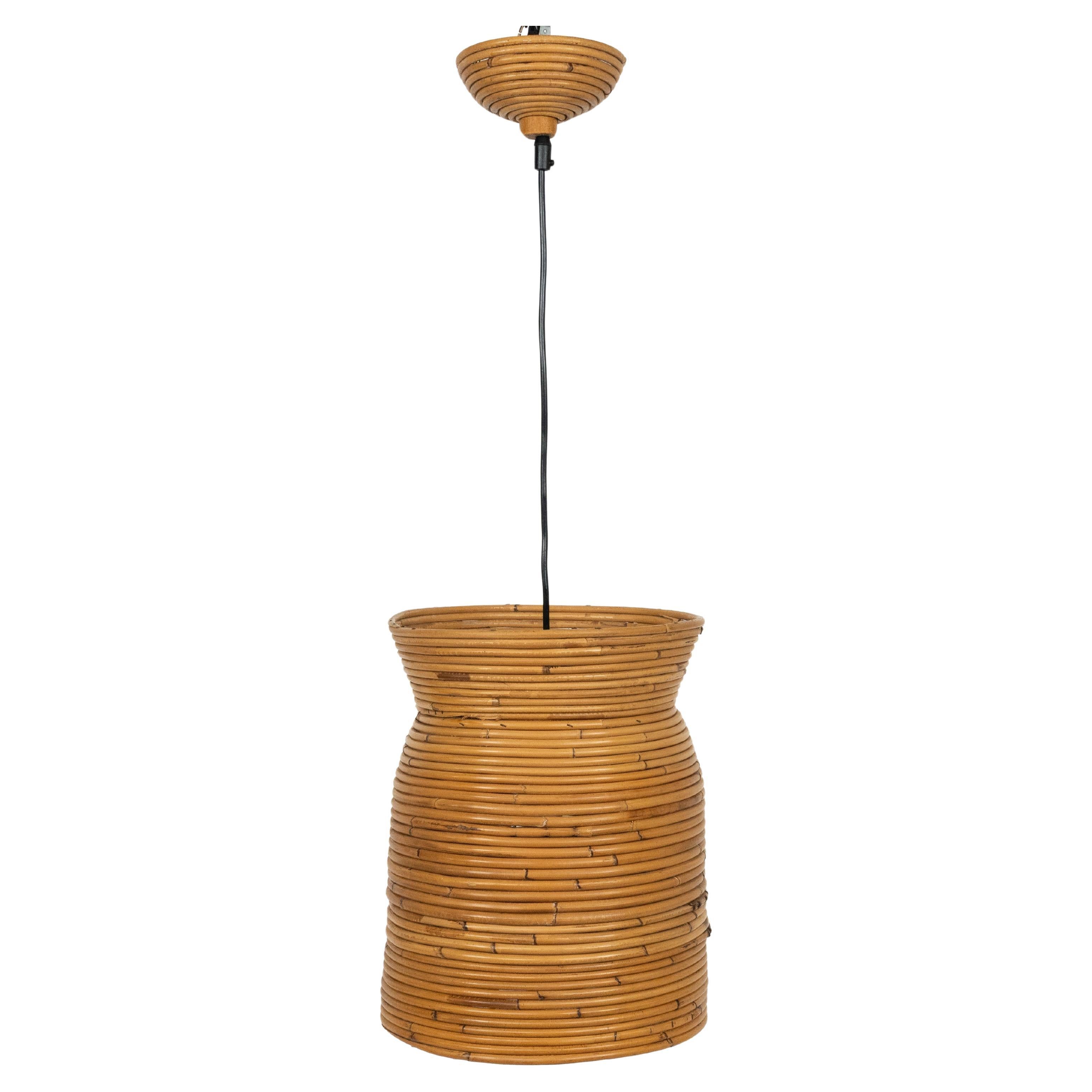 Lampadario di metà secolo in rattan e bambù attribuito a Vivai del Sud, Italia anni
60