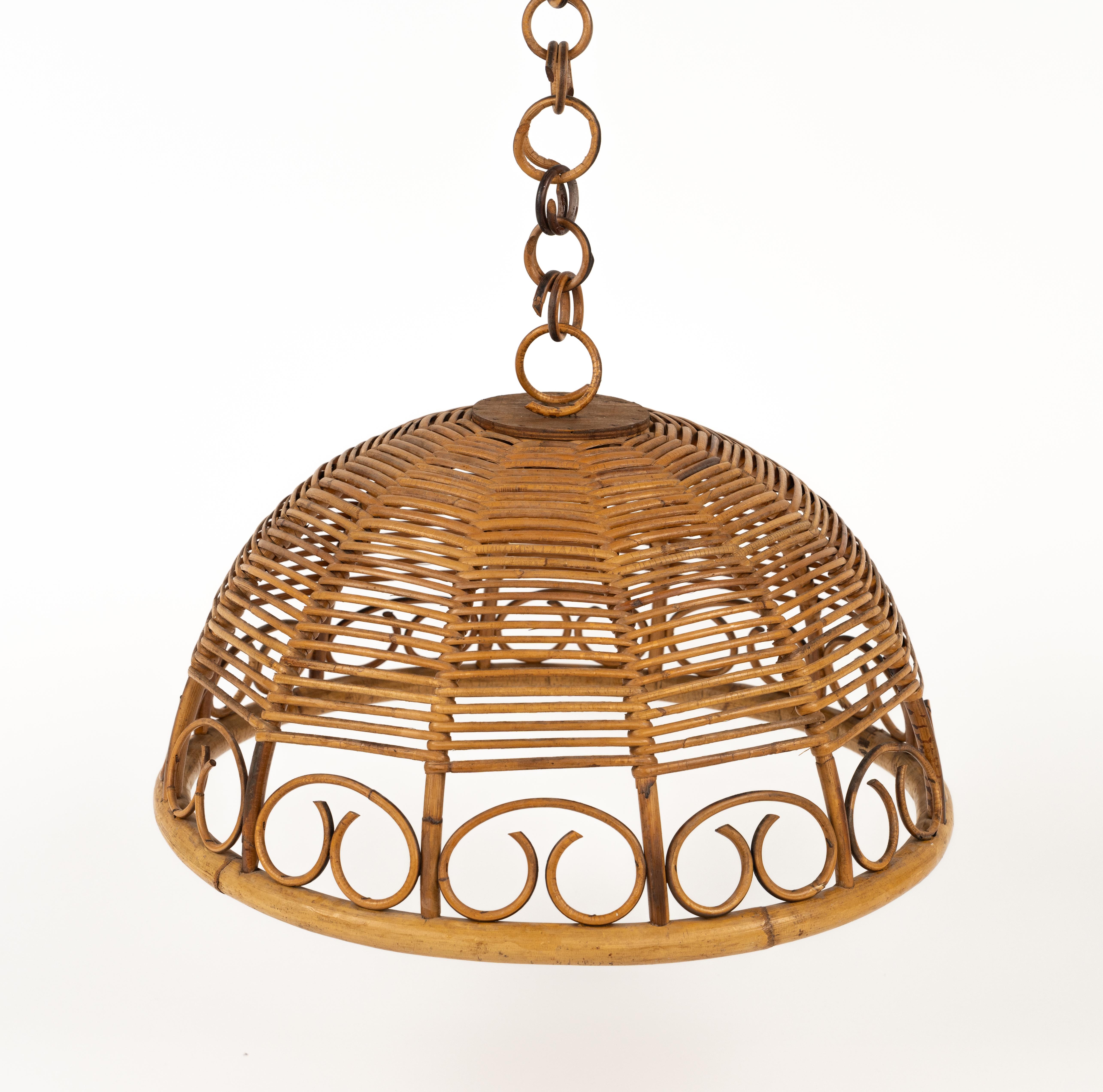 Rattan- und Bambus-Kronleuchter aus der Jahrhundertmitte, Italien 1960er Jahre im Zustand „Gut“ im Angebot in Rome, IT