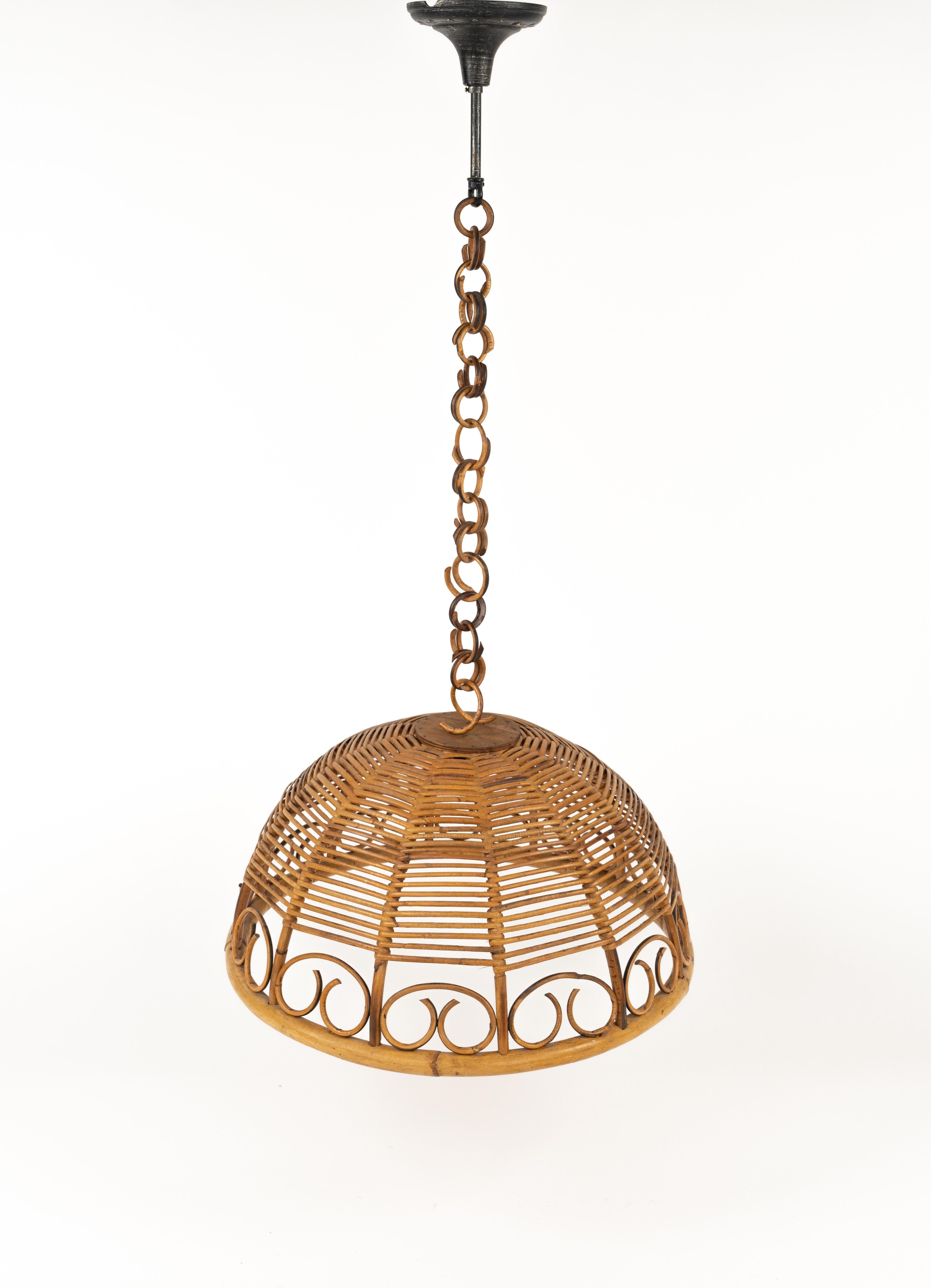 Midcentury Rattan and Bamboo Chandelier Pendant, Italy 1960s For Sale 2
