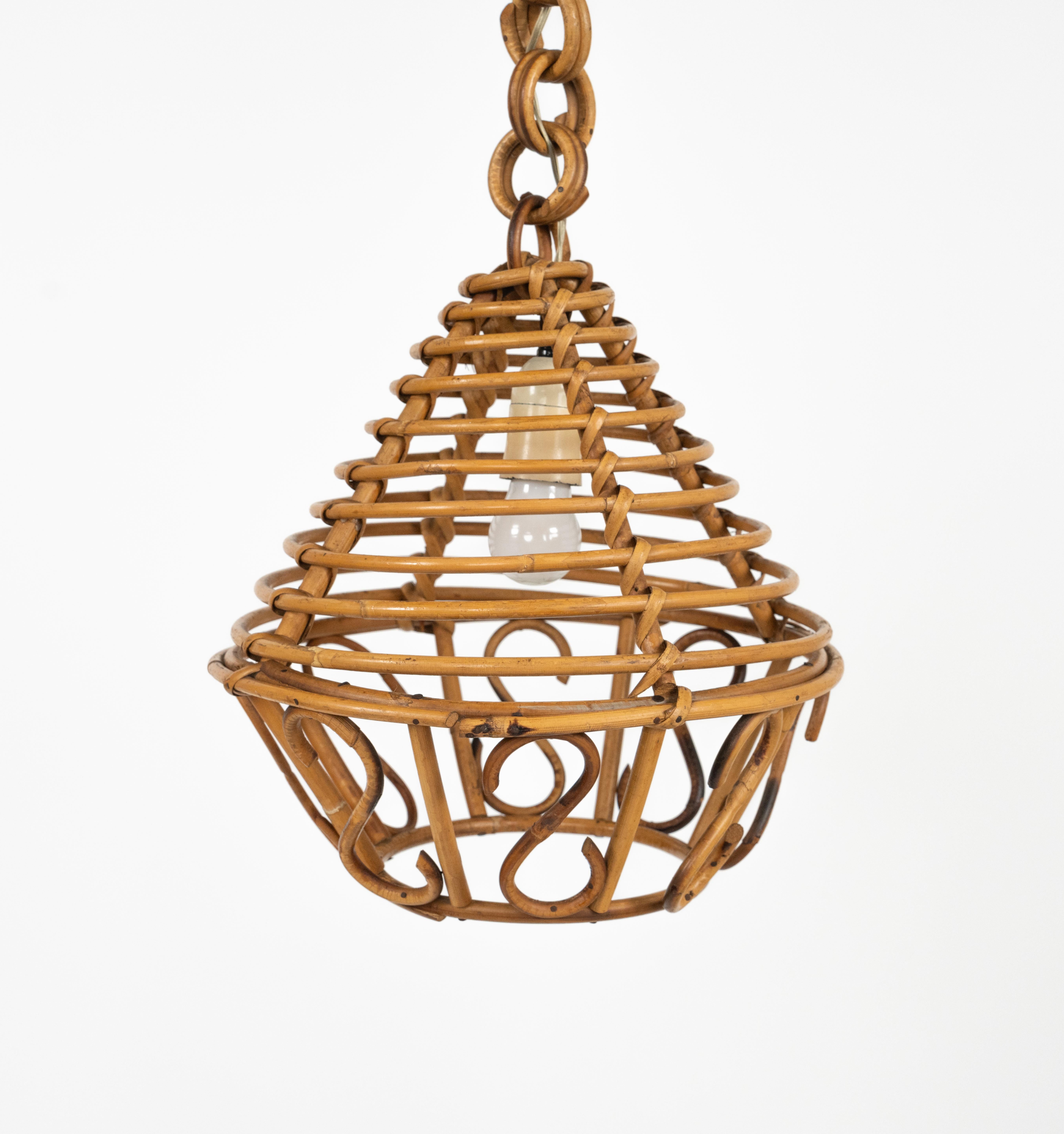 Lampada da terra in rattan e bambù del Medioevo in stile Louis Sognot, Italia 1960 in vendita 3