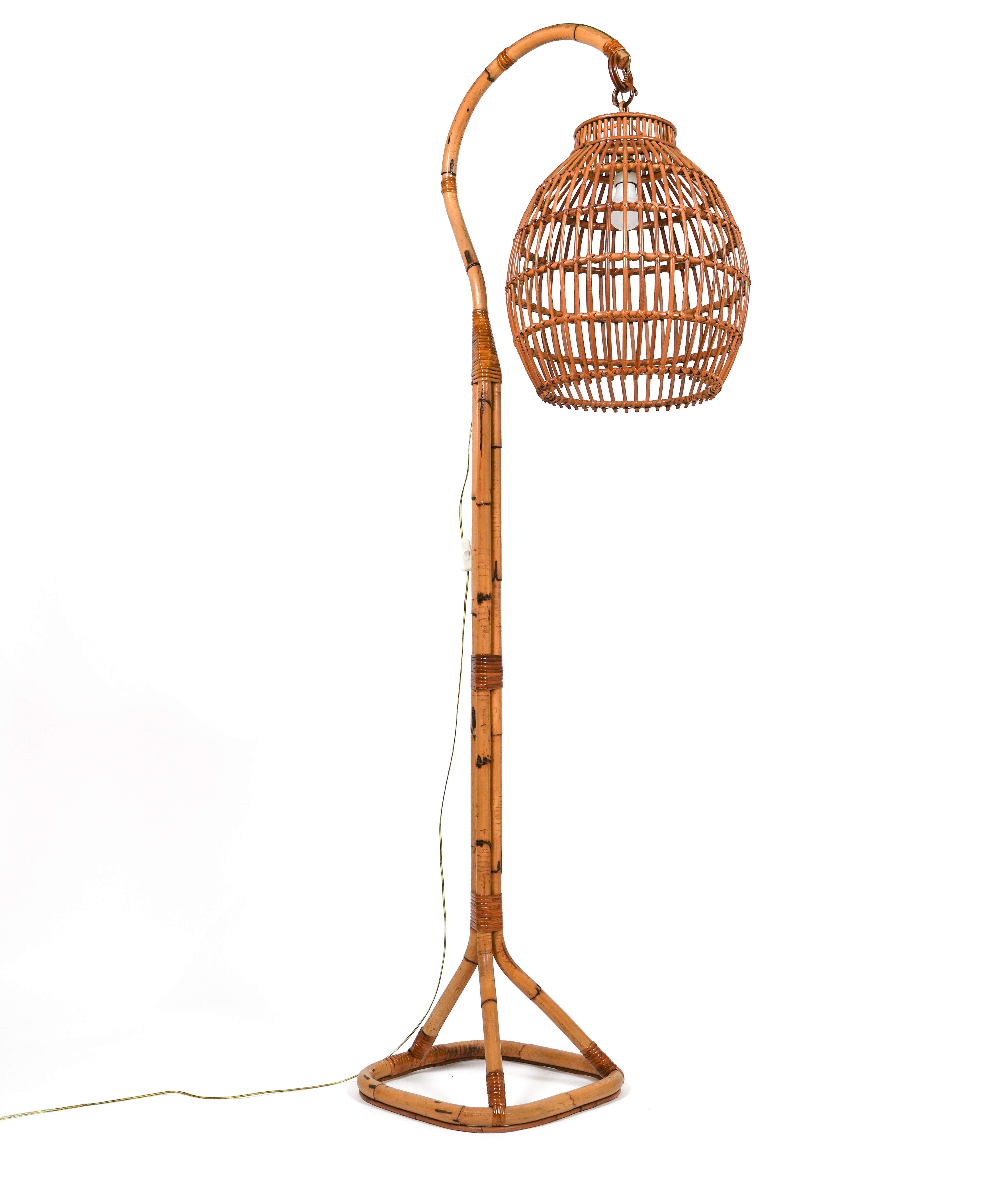 Midcentury Rattan and Bamboo Floor Lamp Louis Sognot Style, Italy 1960s For Sale 5