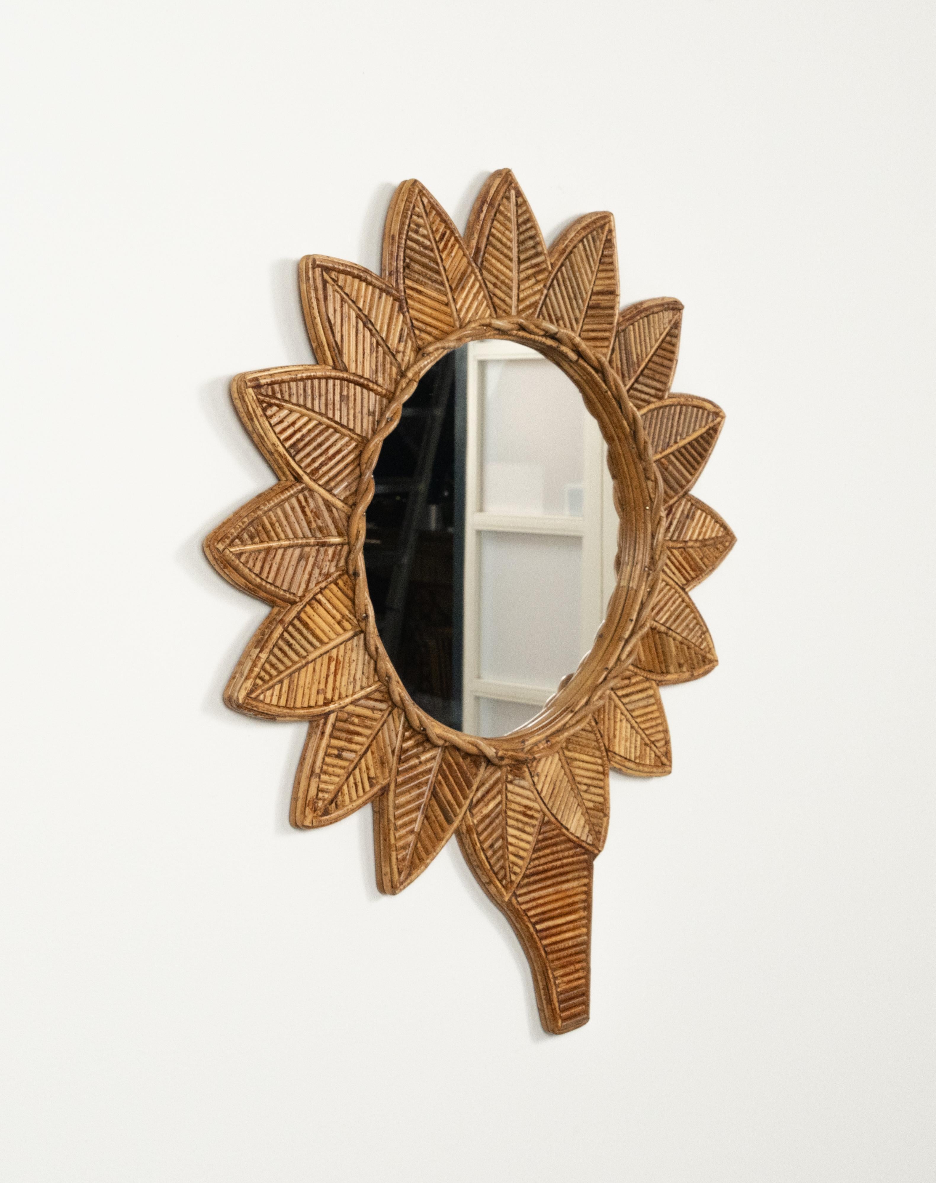 Mid-Century Modern Midcentury Rattan and Bamboo Leaf Wall Mirror by Vivai Del Sud, Italy 1970s For Sale