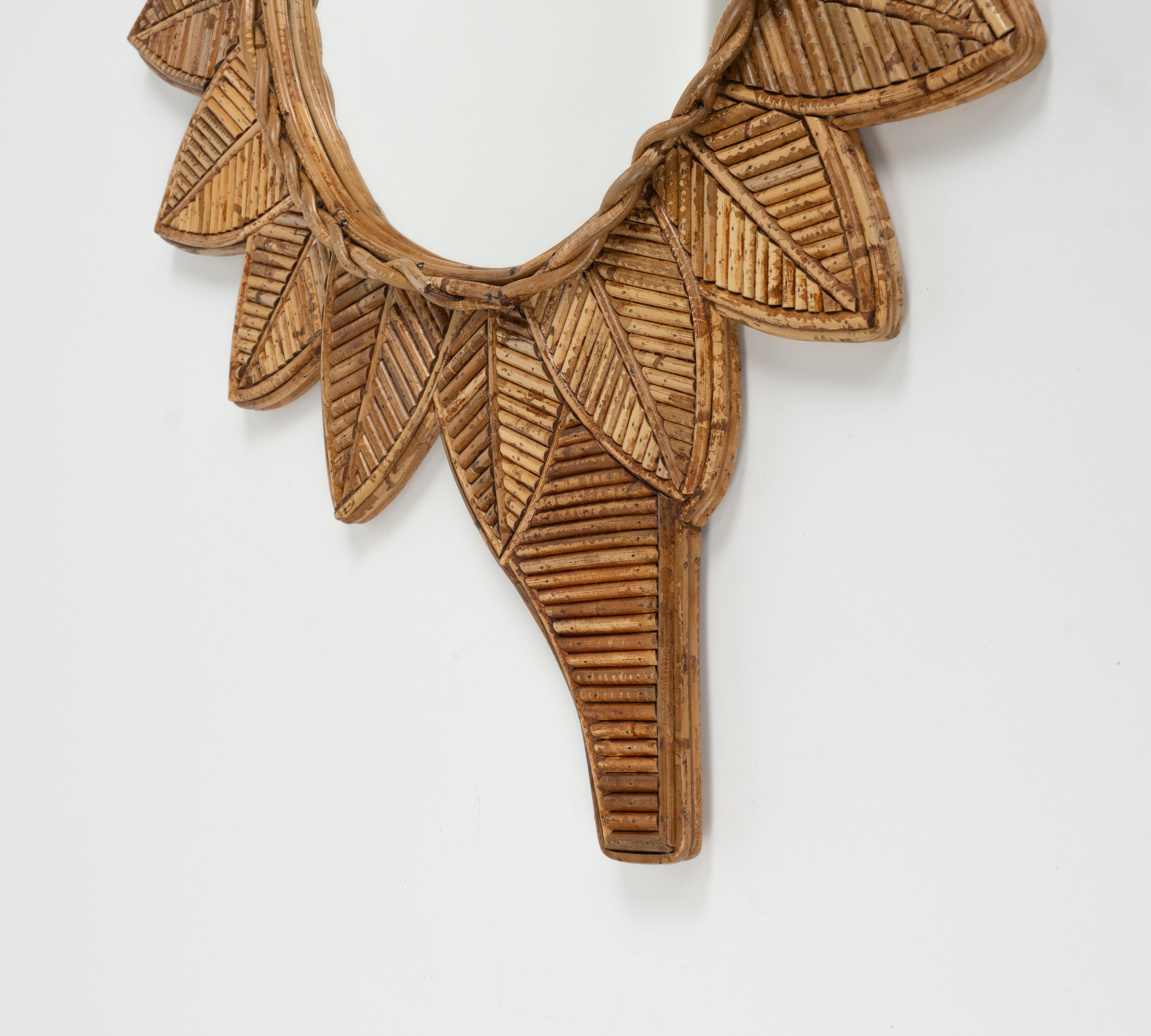 Midcentury Rattan and Bamboo Leaf Wall Mirror by Vivai Del Sud, Italy 1970s For Sale 2