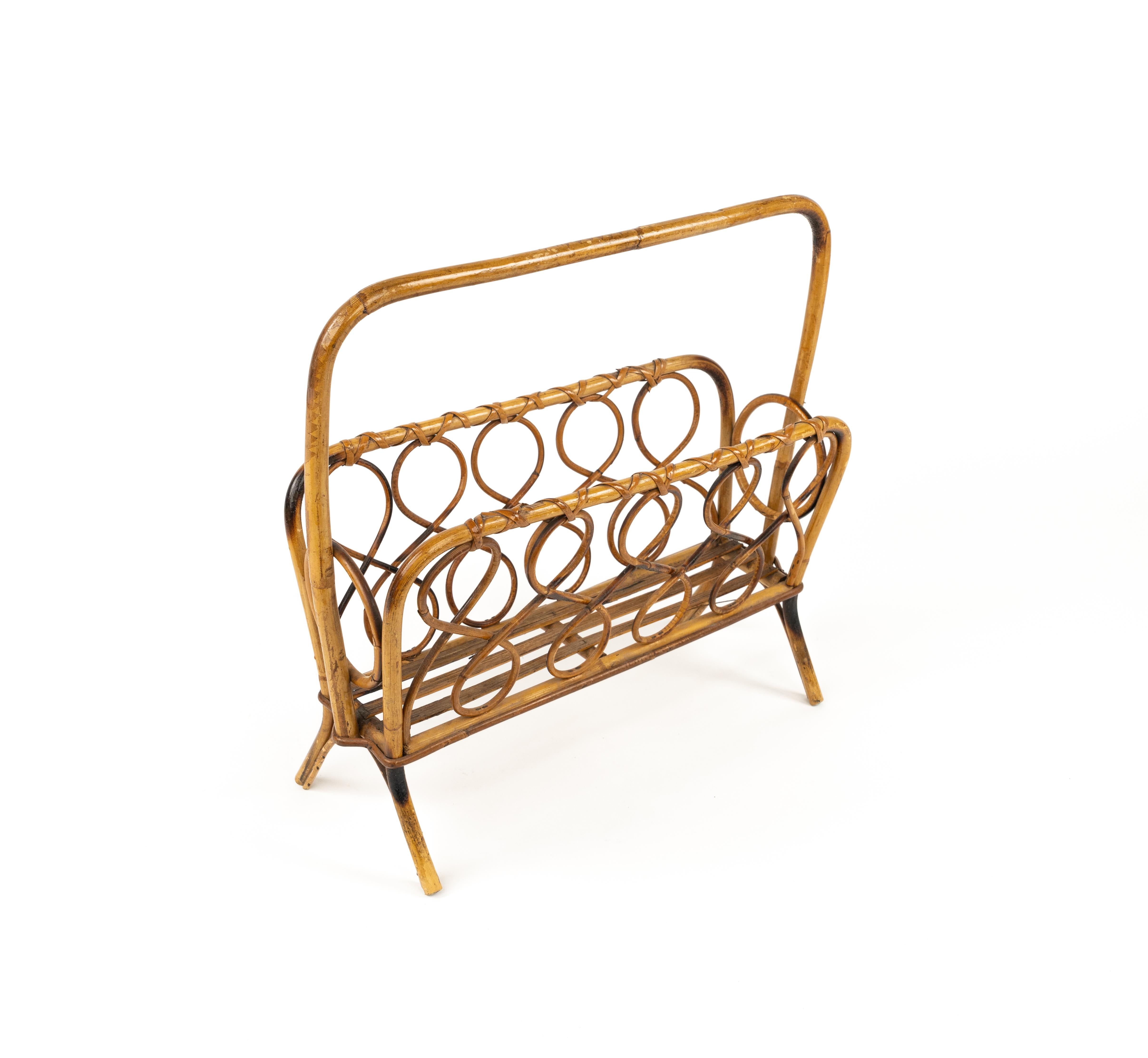 Midcentury Rattan and Bamboo Magazine Rack, Italy 1960s In Good Condition For Sale In Rome, IT