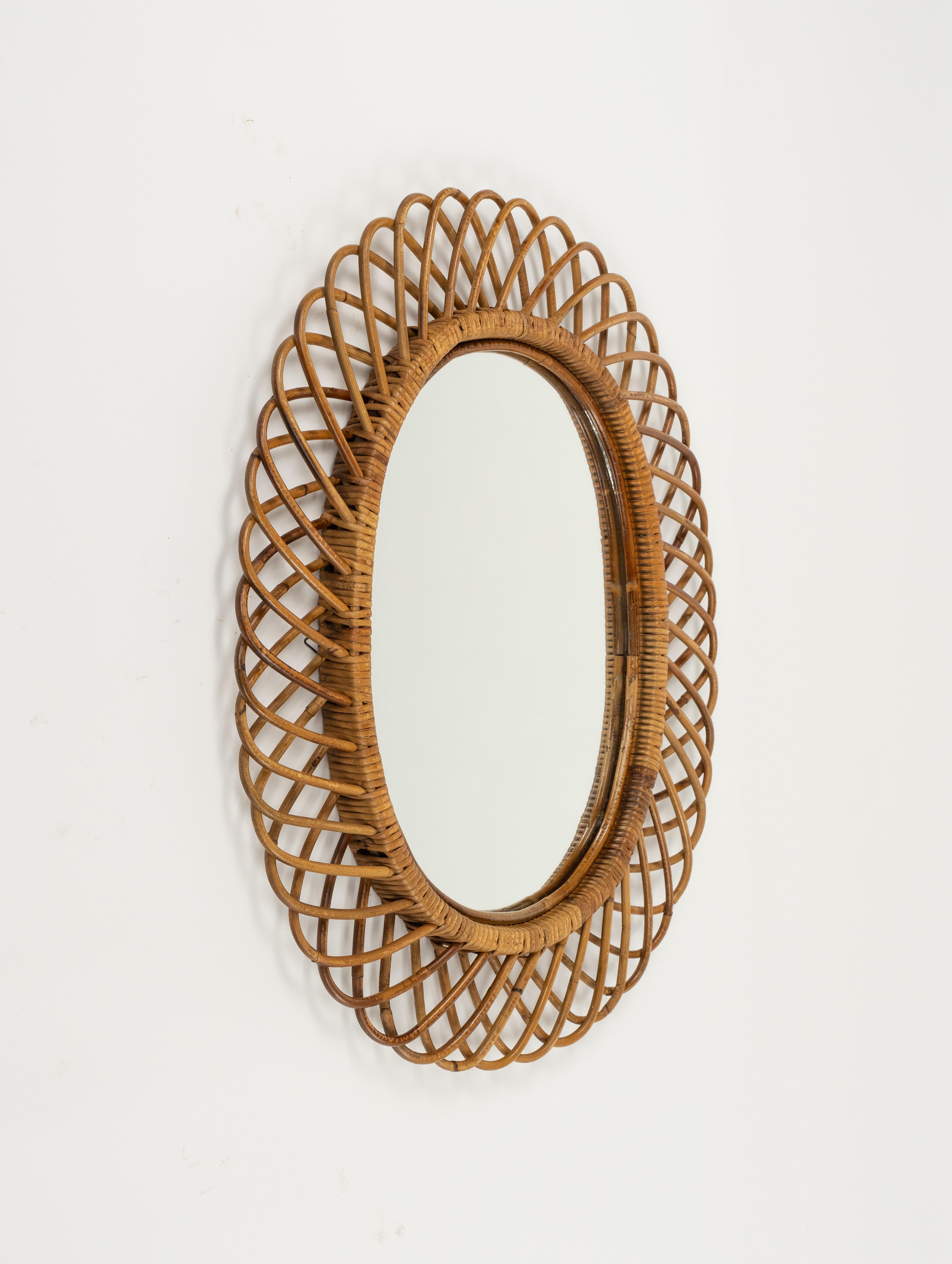 Midcentury Rattan and Bamboo Oval Wall Mirror by Franco Albini, Italy 1960s For Sale 4