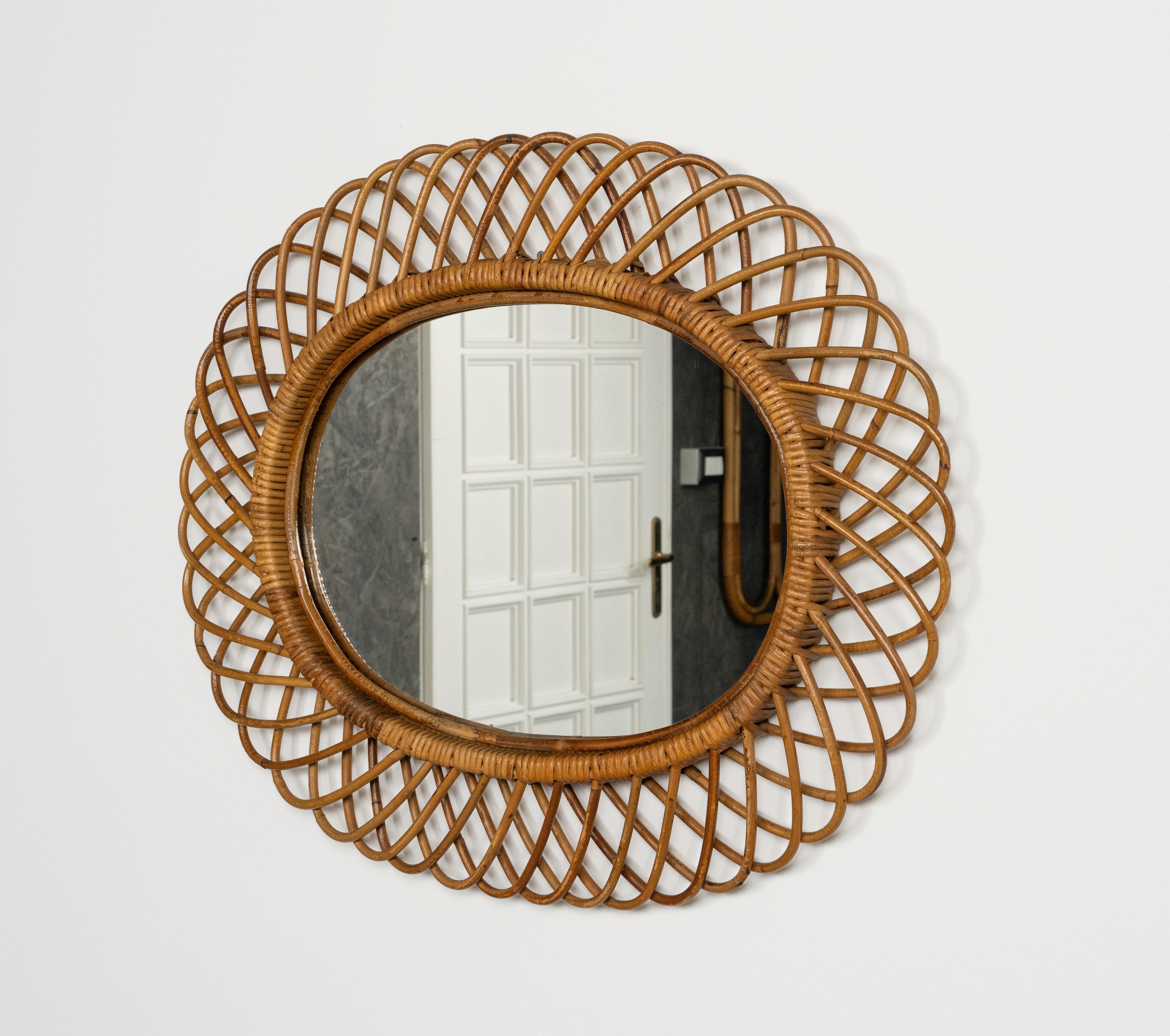 Midcentury Rattan and Bamboo Oval Wall Mirror by Franco Albini, Italy 1960s For Sale 1