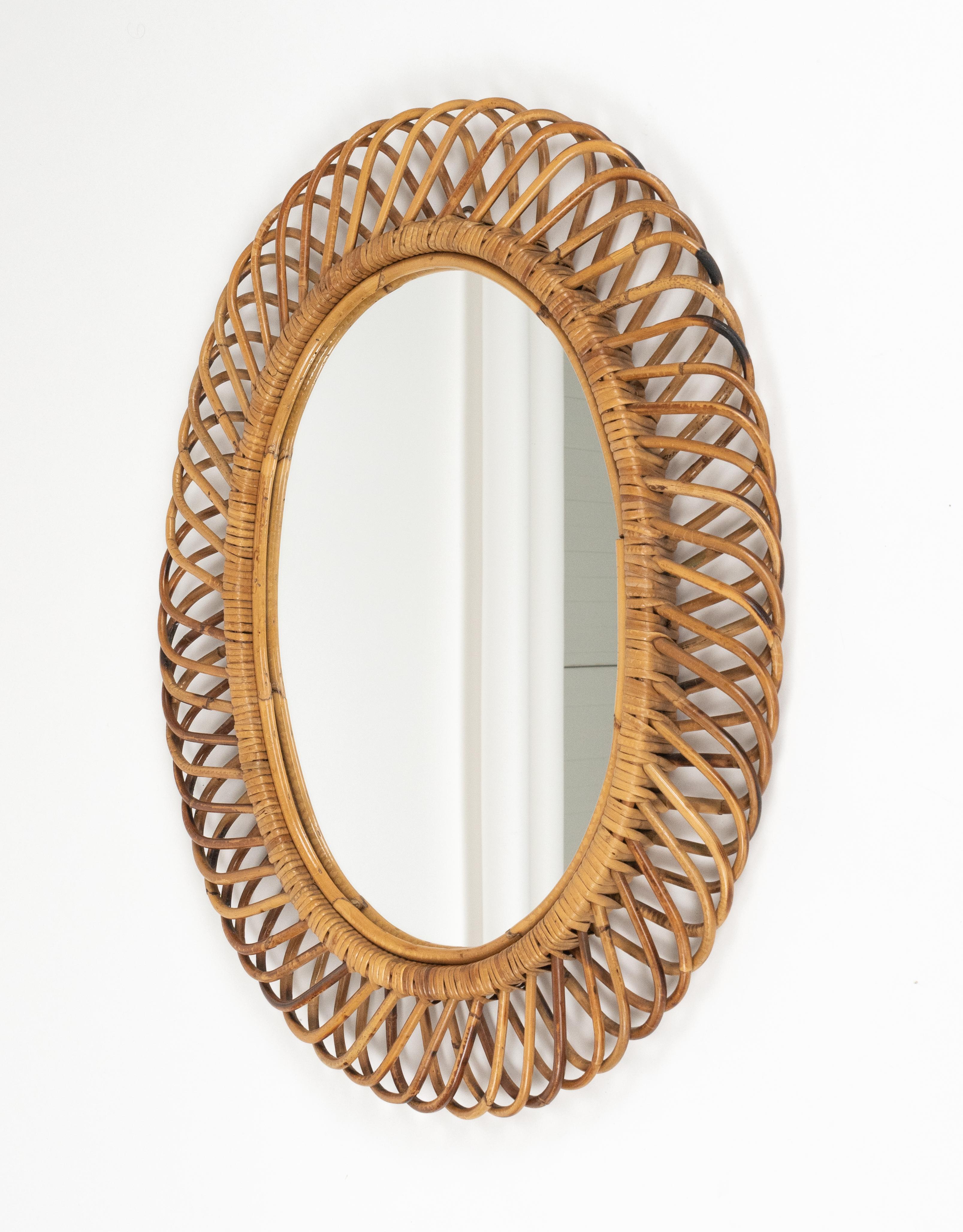 Specchio da parete ovale in rattan e bambù del Medioevo di Franco Albini, Italia 1960 in vendita 2