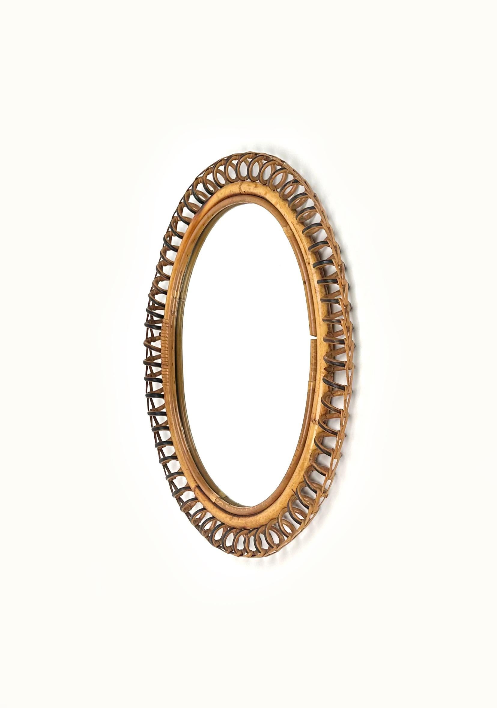 Italian Midcentury Rattan and Bamboo Oval Wall Mirror Franco Albini Style, Italy 1960s For Sale