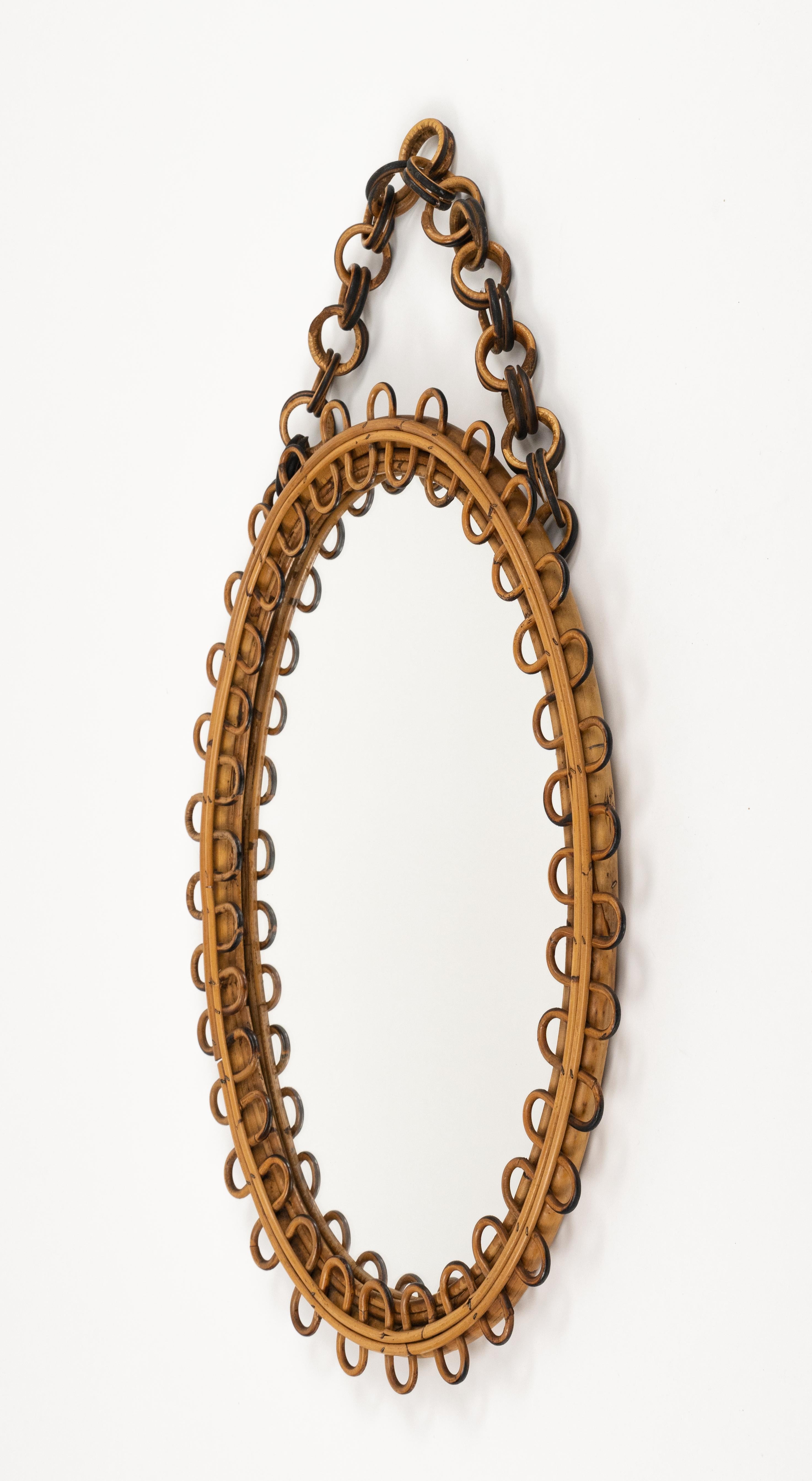 Metà XX secolo Specchio da parete ovale in rattan e bambù del Medioevo Stile Franco Albini, Italia, 1960 in vendita