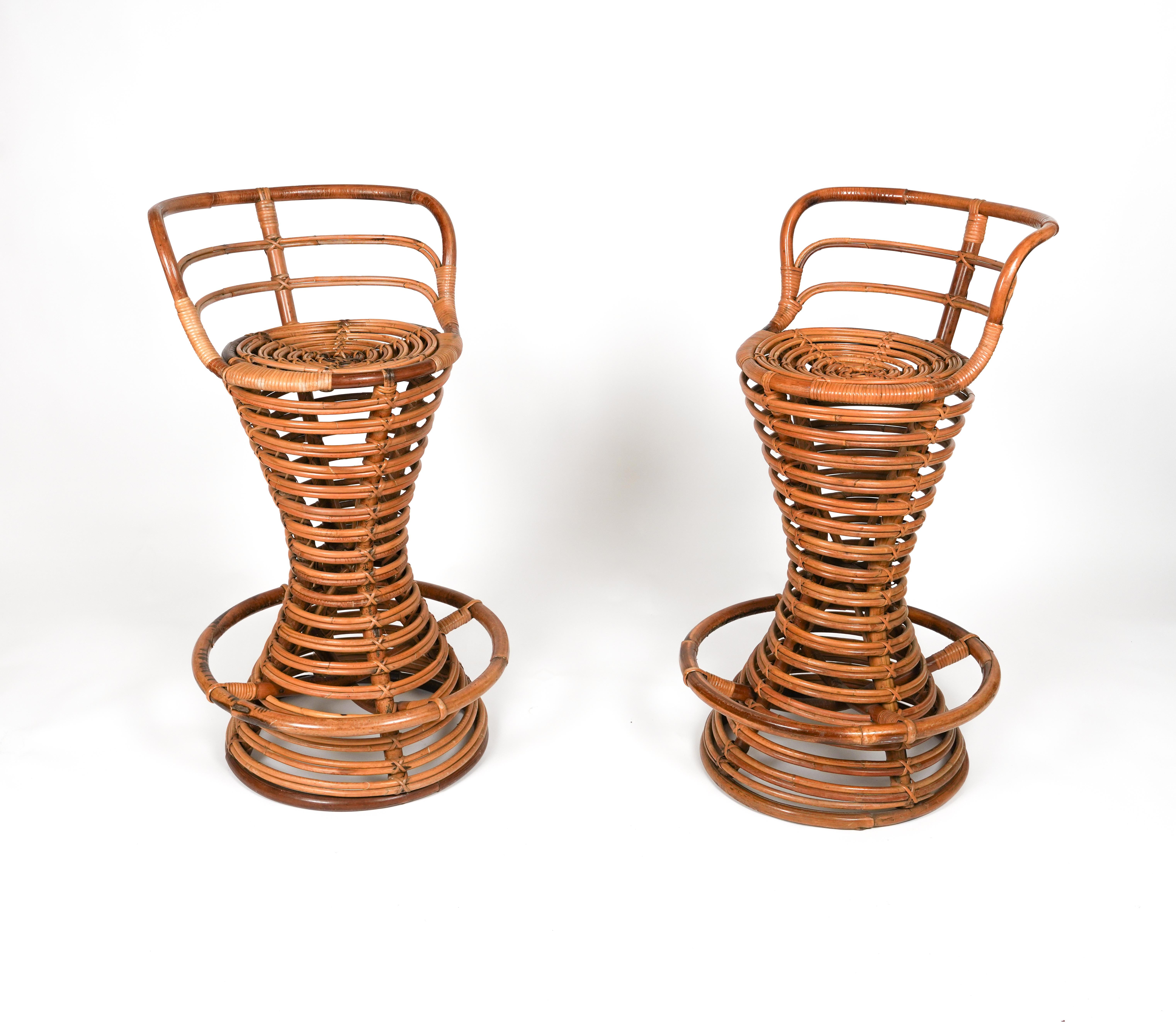 Italian Midcentury Rattan and Bamboo Pair of Bar Stools Tito Agnoli Style, Italy 1960s For Sale