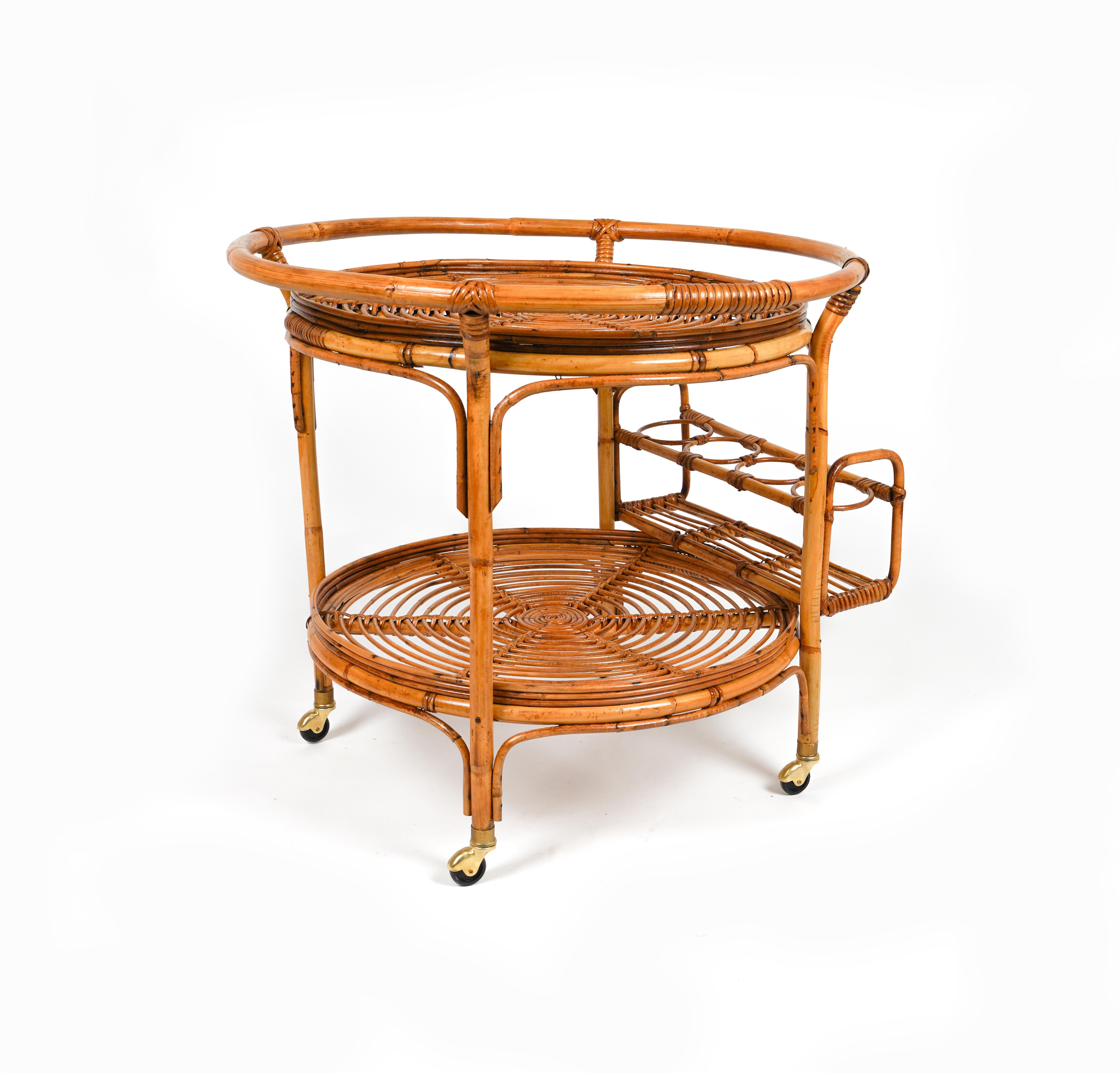Midcentury Rattan and Bamboo Round Serving Bar Cart Trolley, Italy 1960s For Sale 5