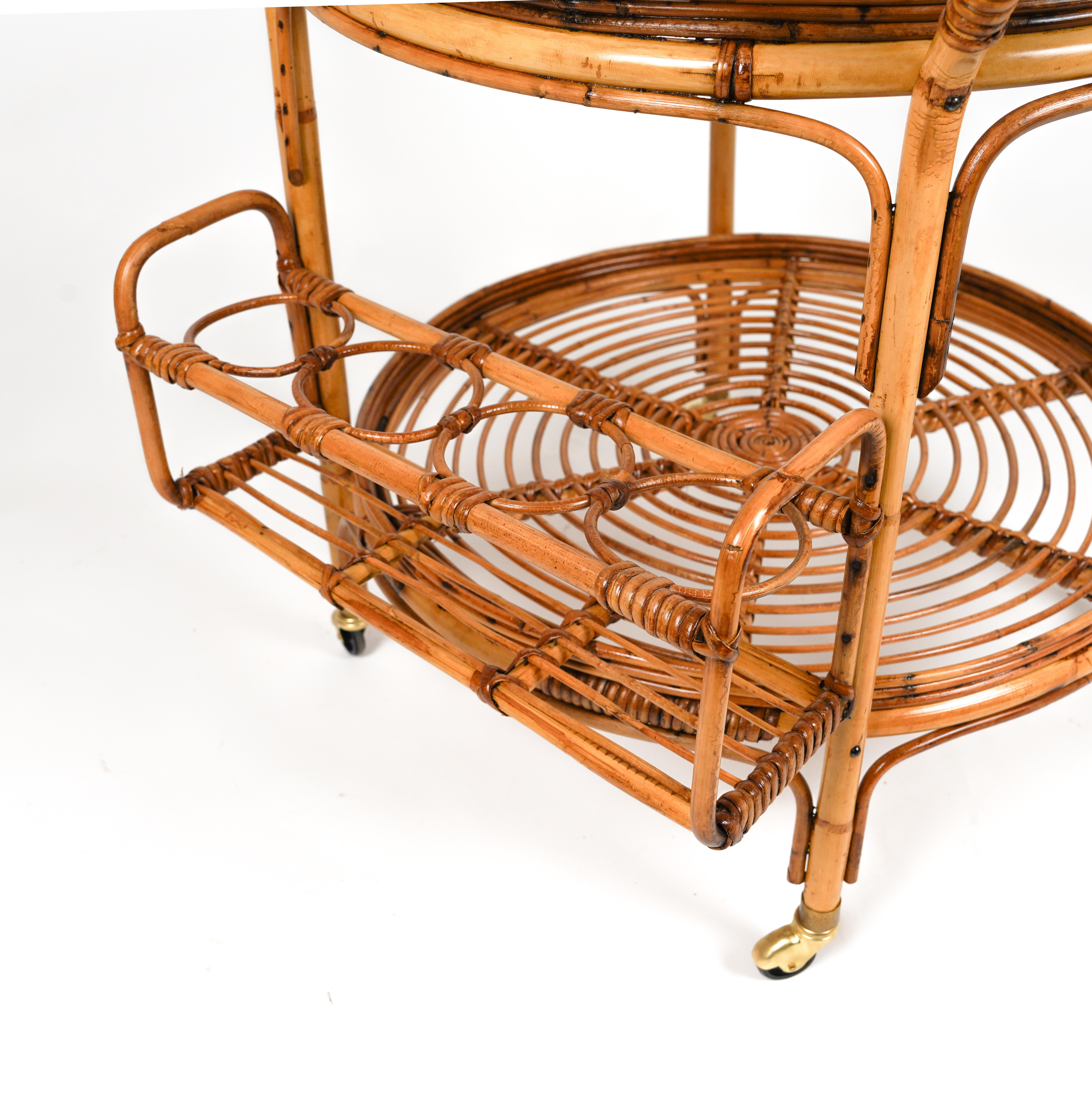 Midcentury Rattan and Bamboo Round Serving Bar Cart Trolley, Italy 1960s For Sale 12