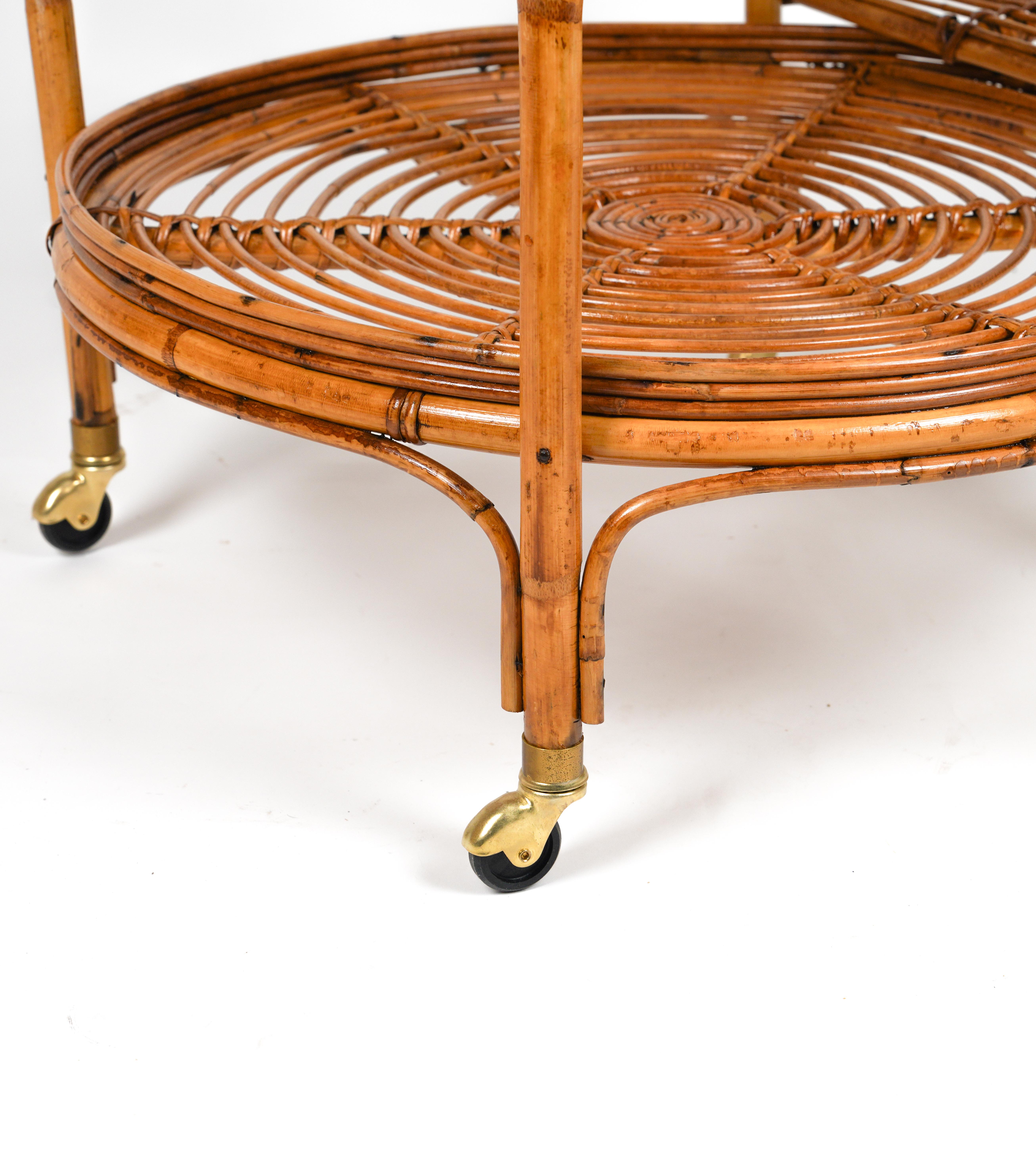 Midcentury Rattan and Bamboo Round Serving Bar Cart Trolley, Italy 1960s For Sale 14