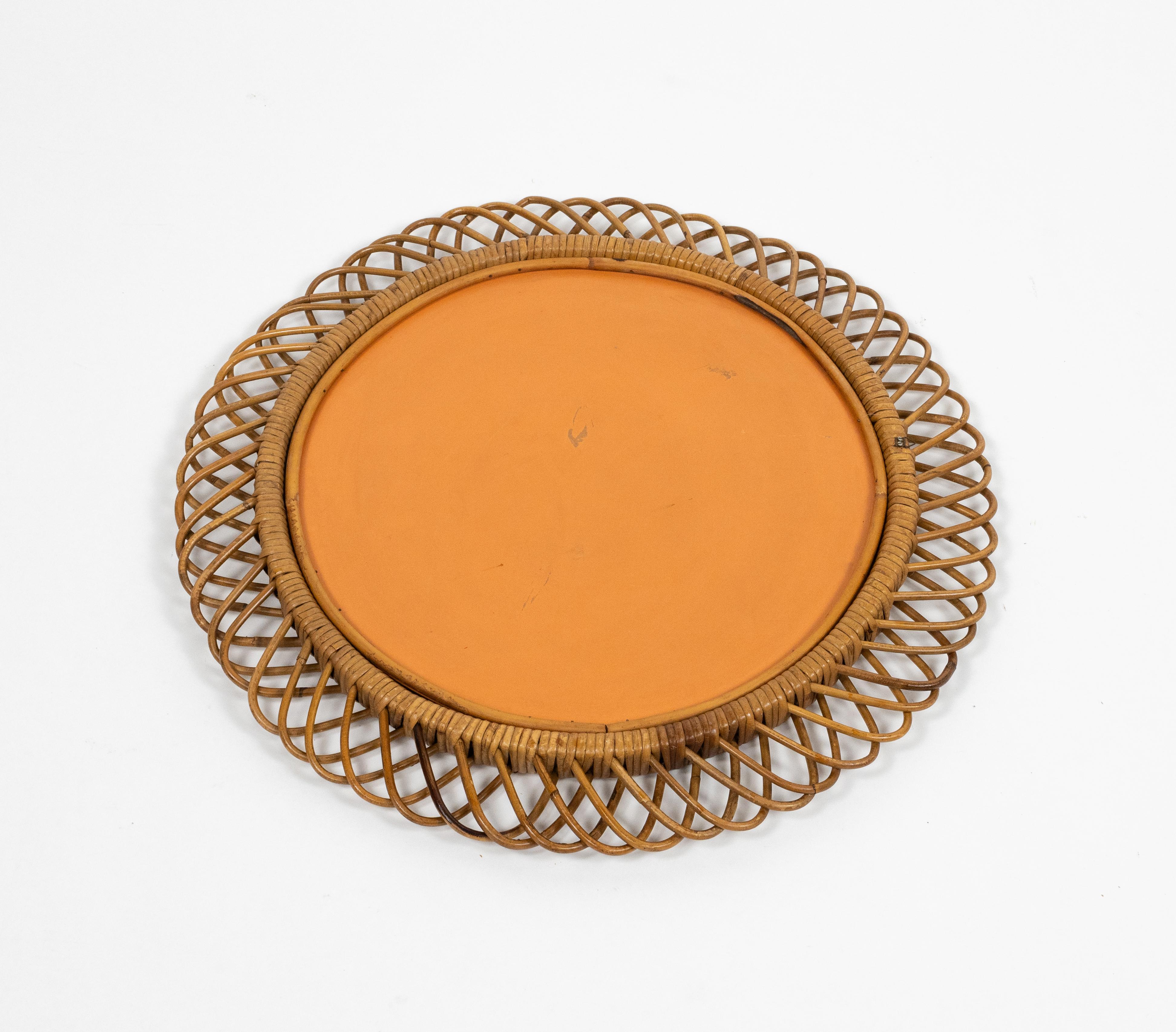 Espejo de pared redondo de ratán y bambú de mediados de siglo Estilo Franco Albini, Italia, Años 60 en venta 3
