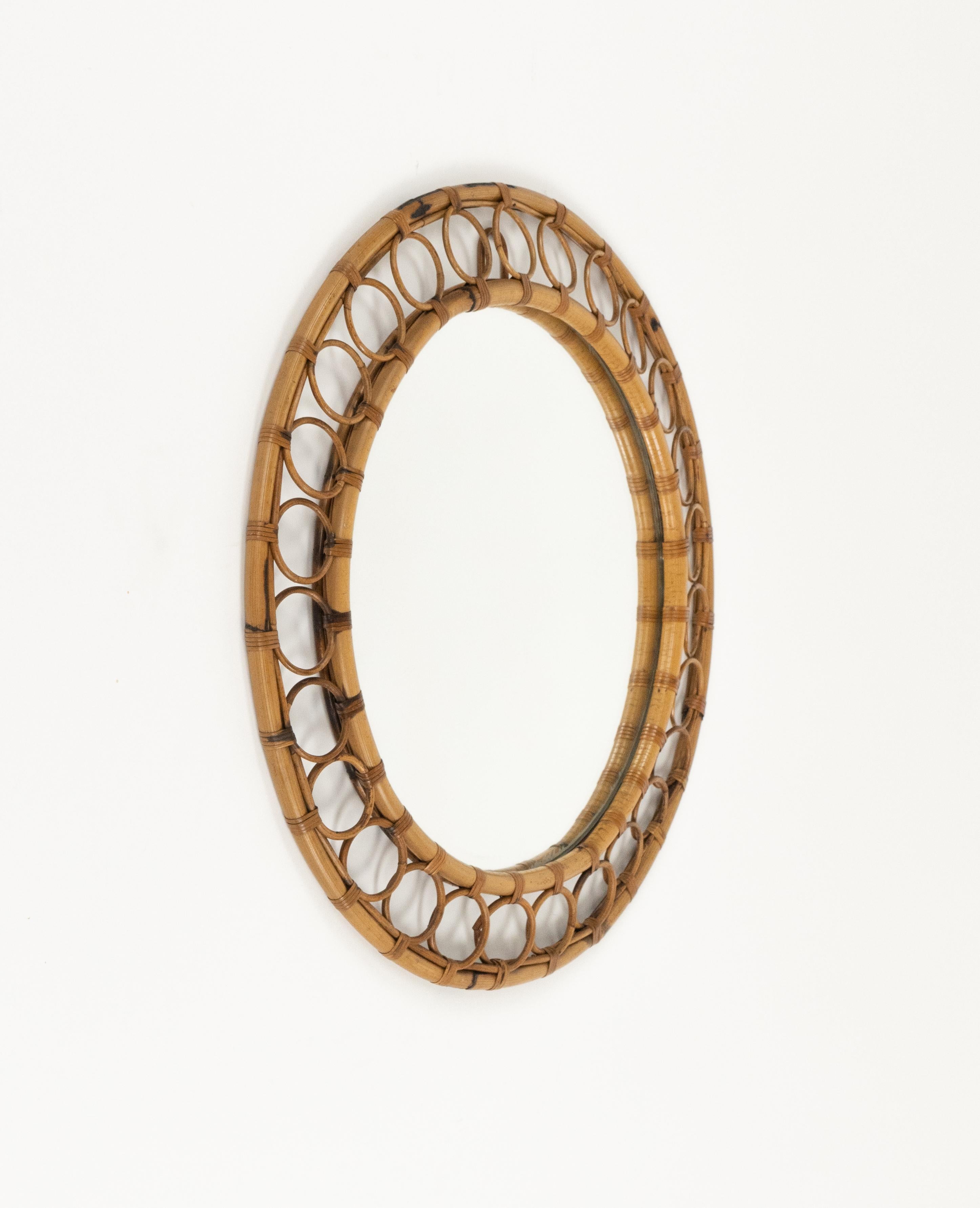 Miroir mural rond en rotin et bambou de style Franco Albini, Italie, années 1960 Bon état - En vente à Rome, IT