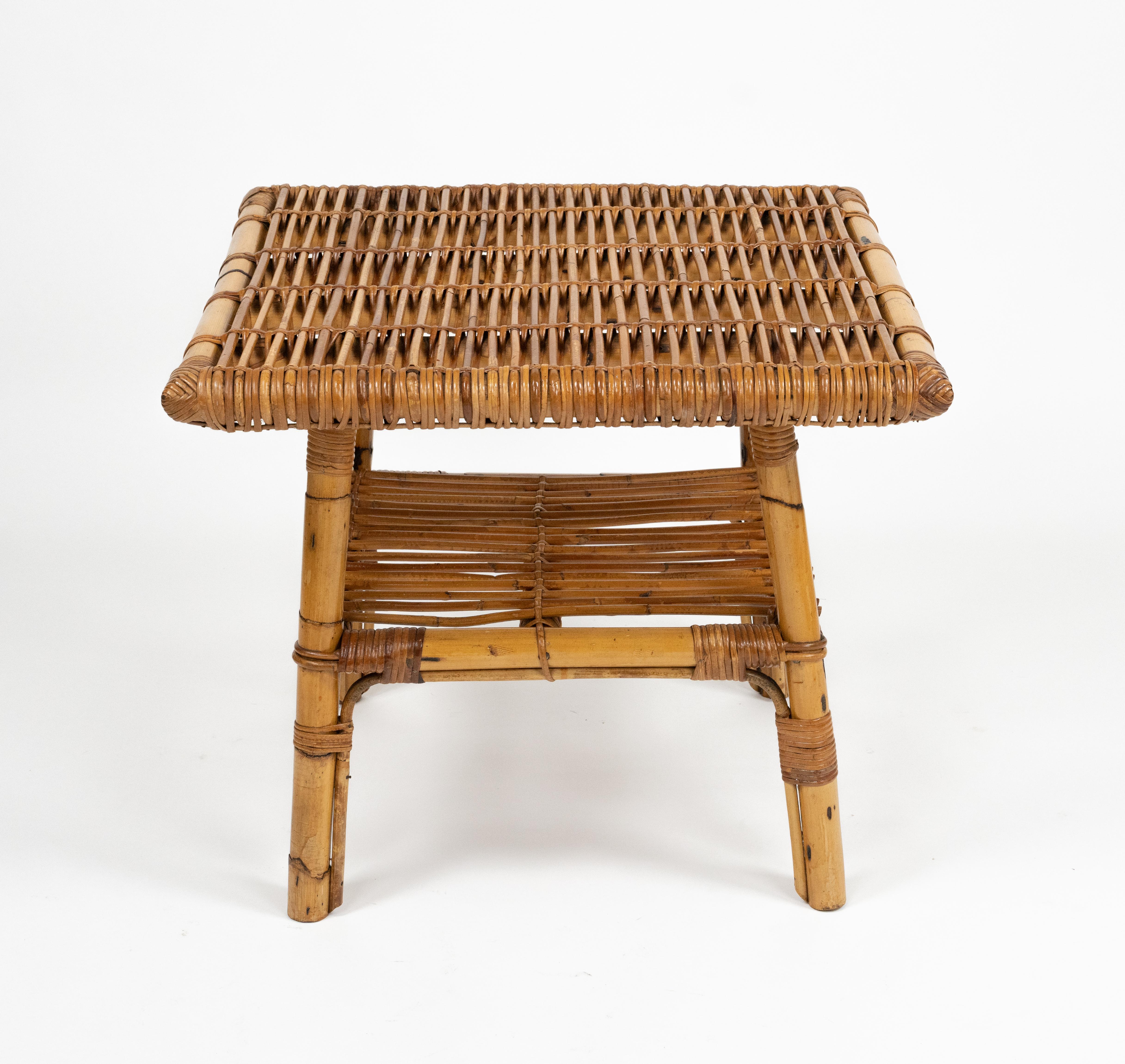 Rattan und Bambus aus der Mitte des Jahrhunderts Quadratischer Couchtisch auf zwei Ebenen, Italien 1960er im Angebot 6